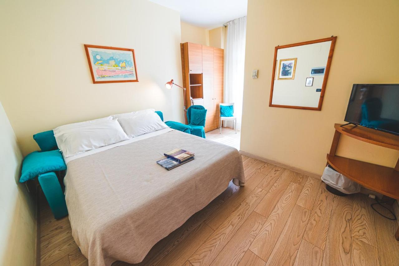 Single Room,1370393540:JPEG