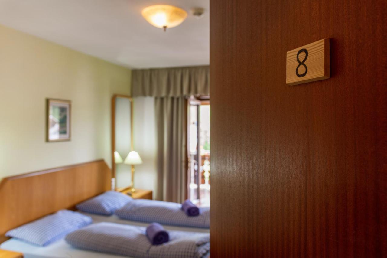 Double Room Balcony Mountain View