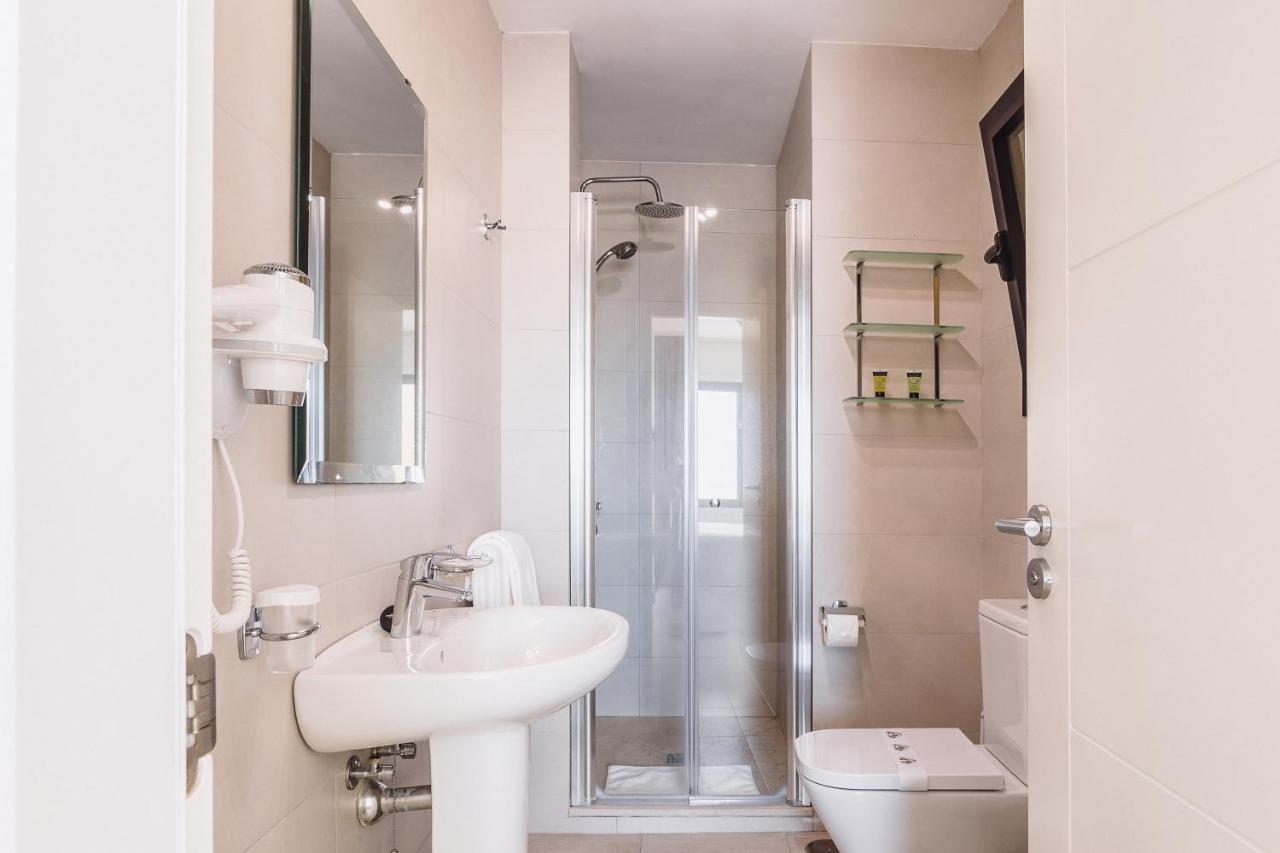 2 Bed Apartment Terrace Non-Smoking
