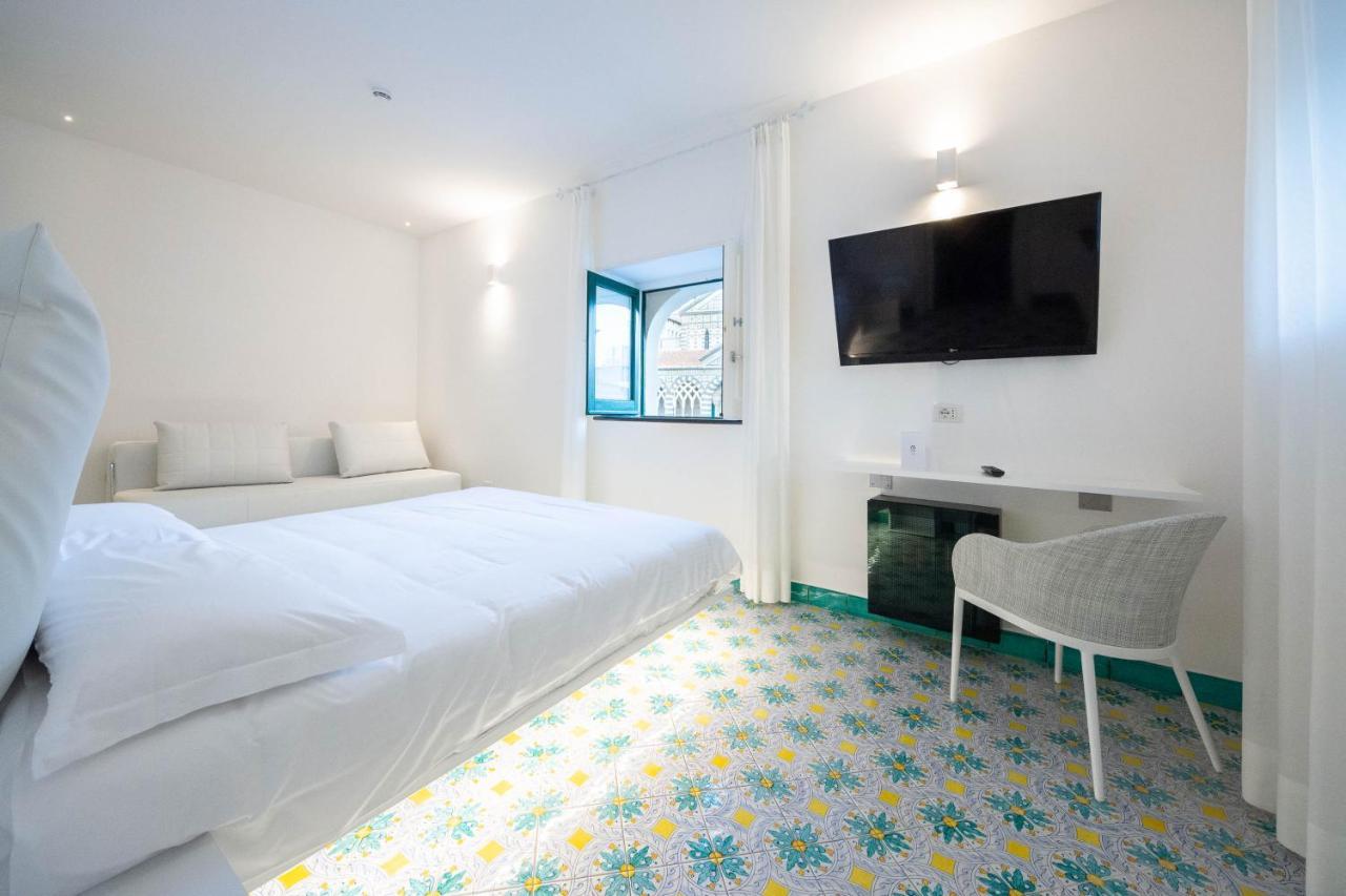 Quadruple Room with Cathedral View,1609717205:JPEG