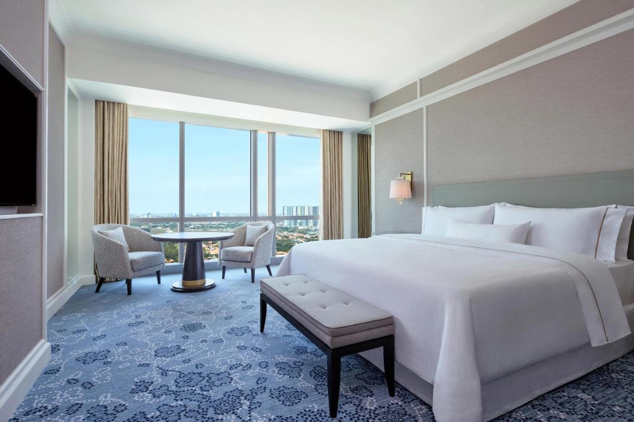 Westin Deluxe, Guest room, 1 King,1390002035:JPEG