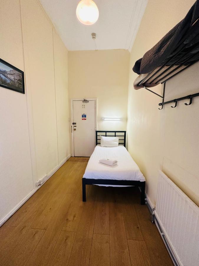Single Room Basic