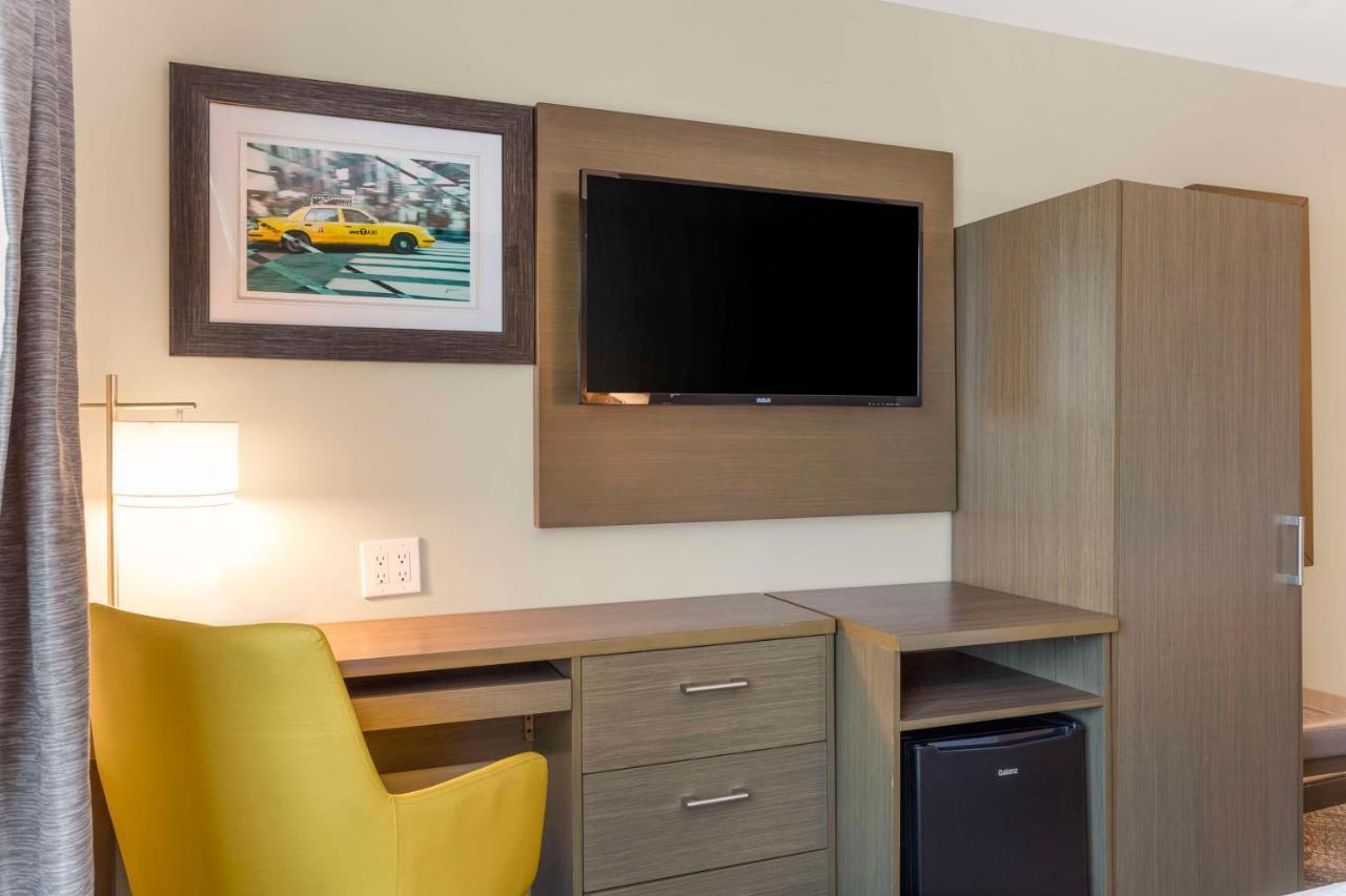 Double Room Two Double Beds Non-Smoking