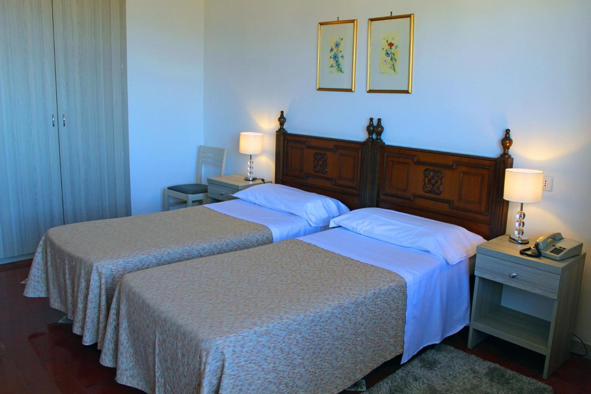 Standard Double or Twin Room Garden View