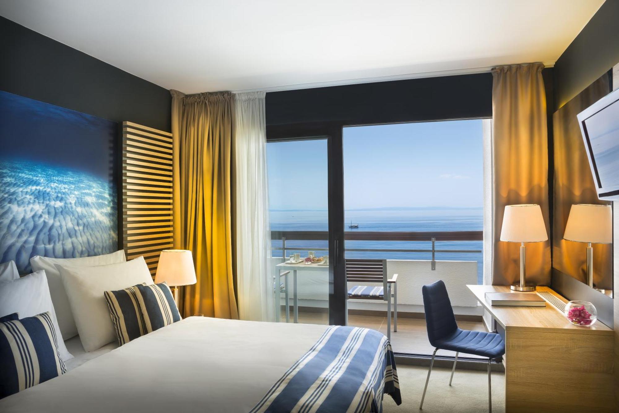 Superior Single Room with Sea View,1435693192:JPEG