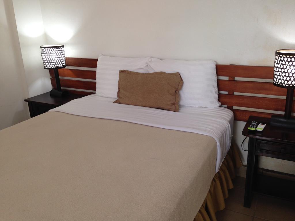 Standard Double Room,143656046:JPEG