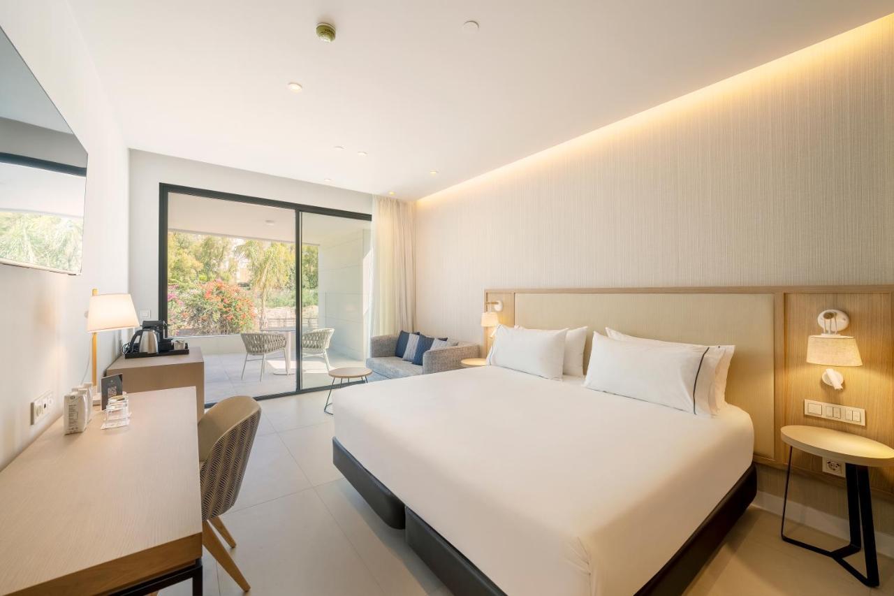 Oasis Premium Terrace