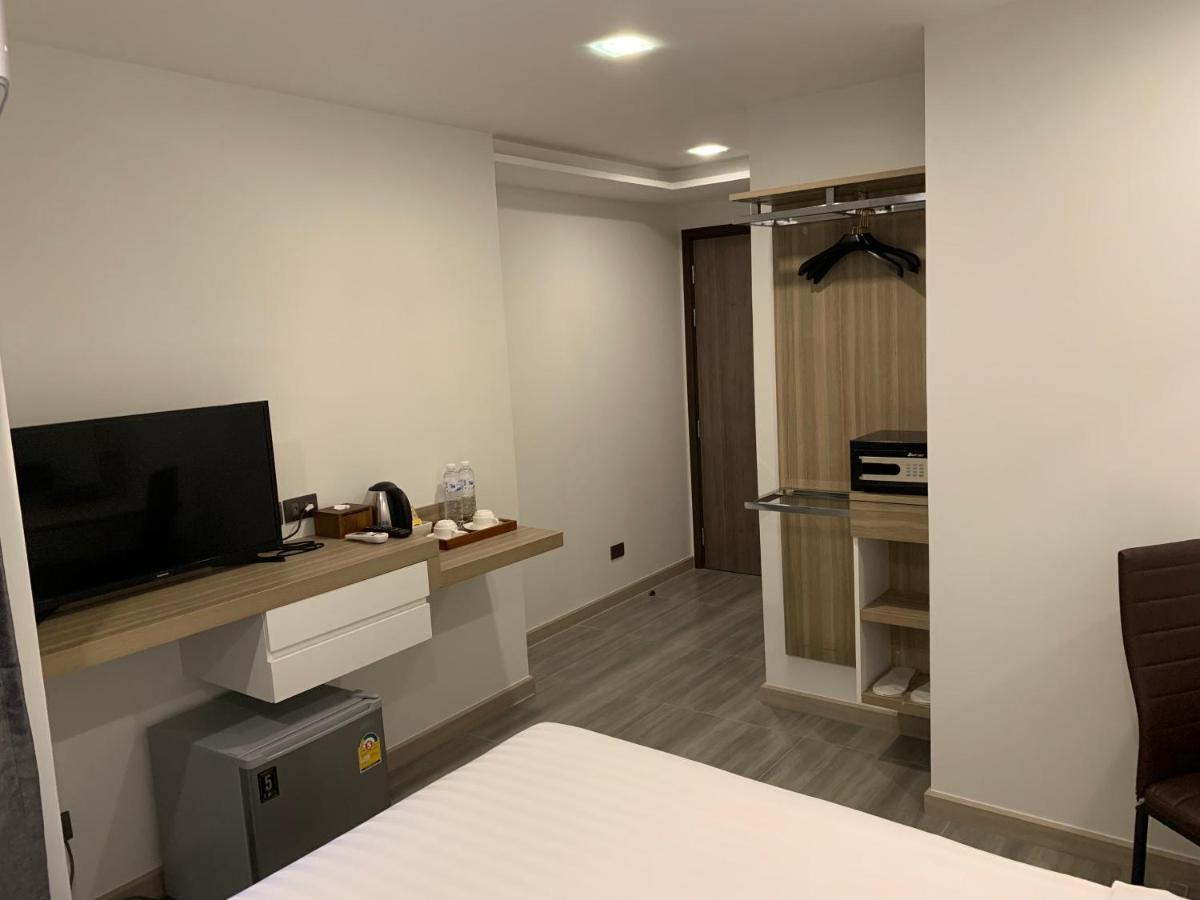 Double Room Private Bathroom