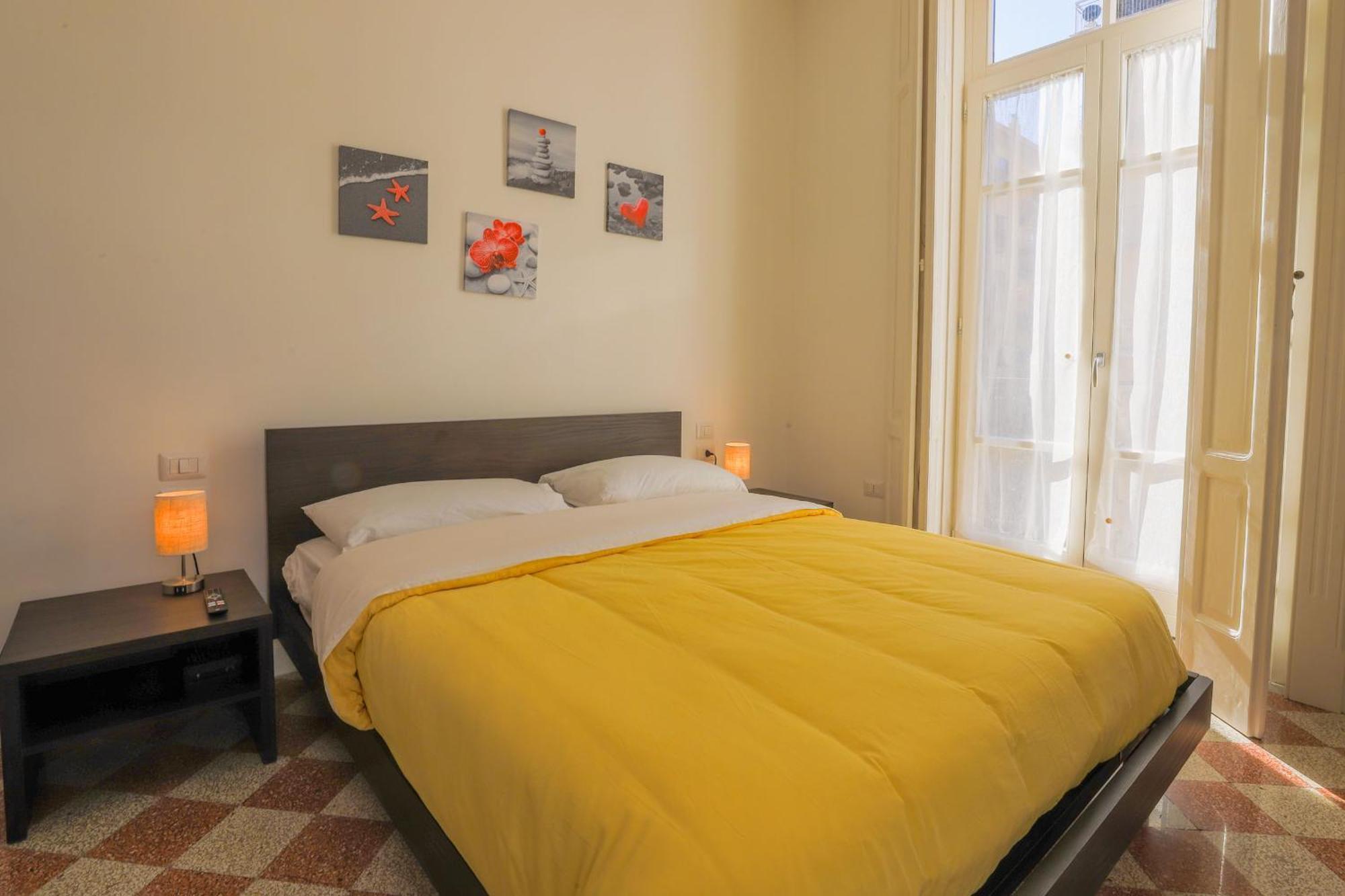Large Double Room
