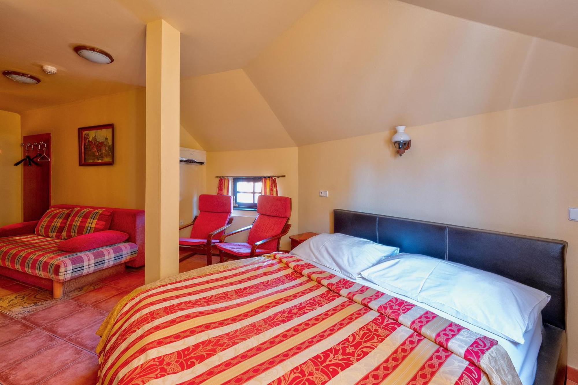 Economy Double Room