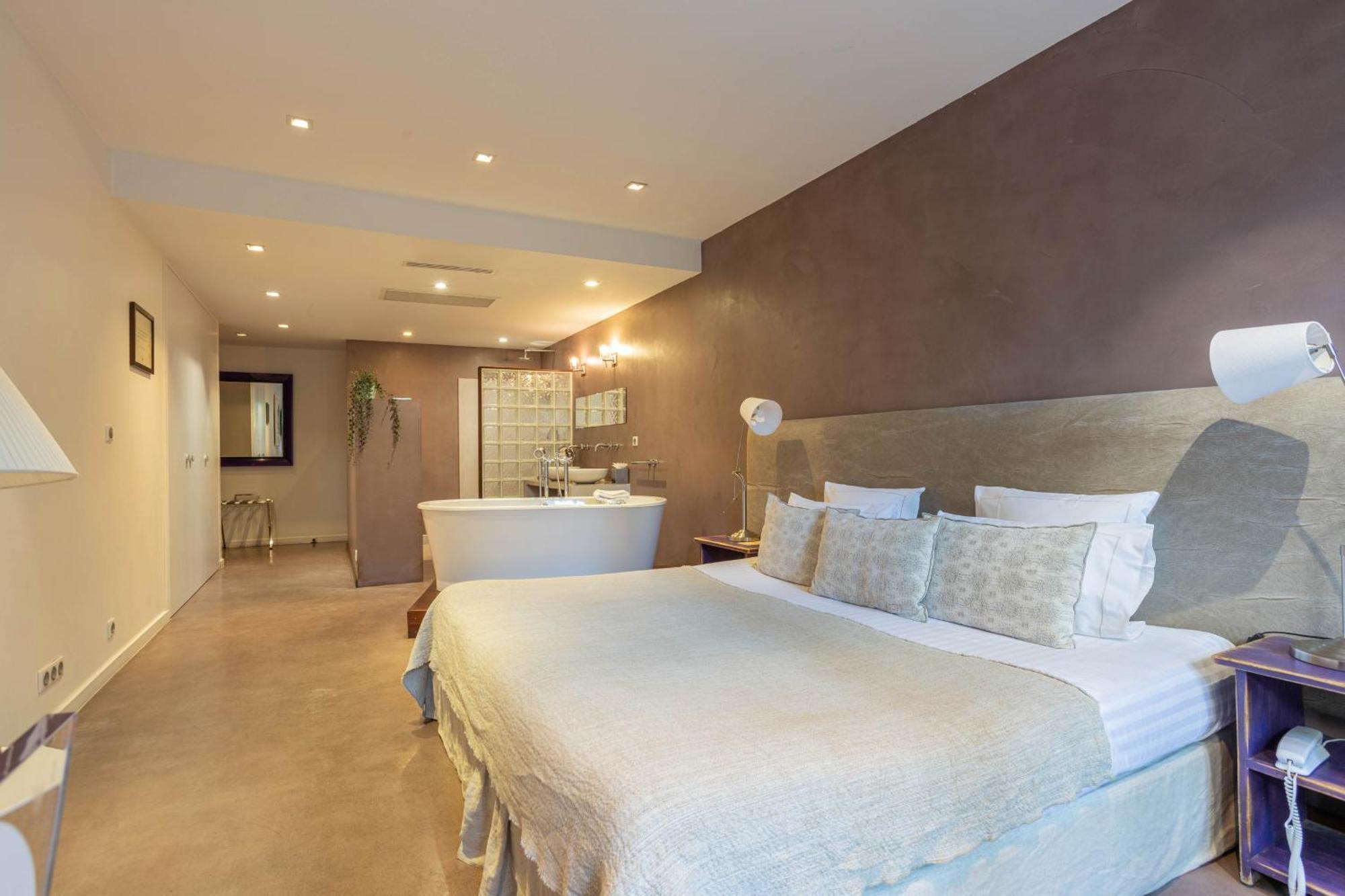 Romance Room