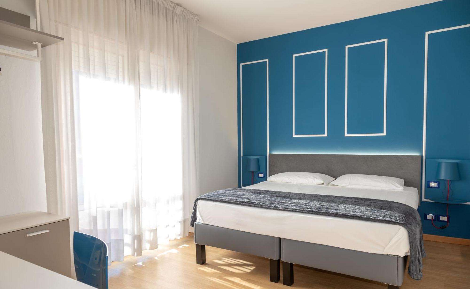 Double Room Balcony Partial Seaview
