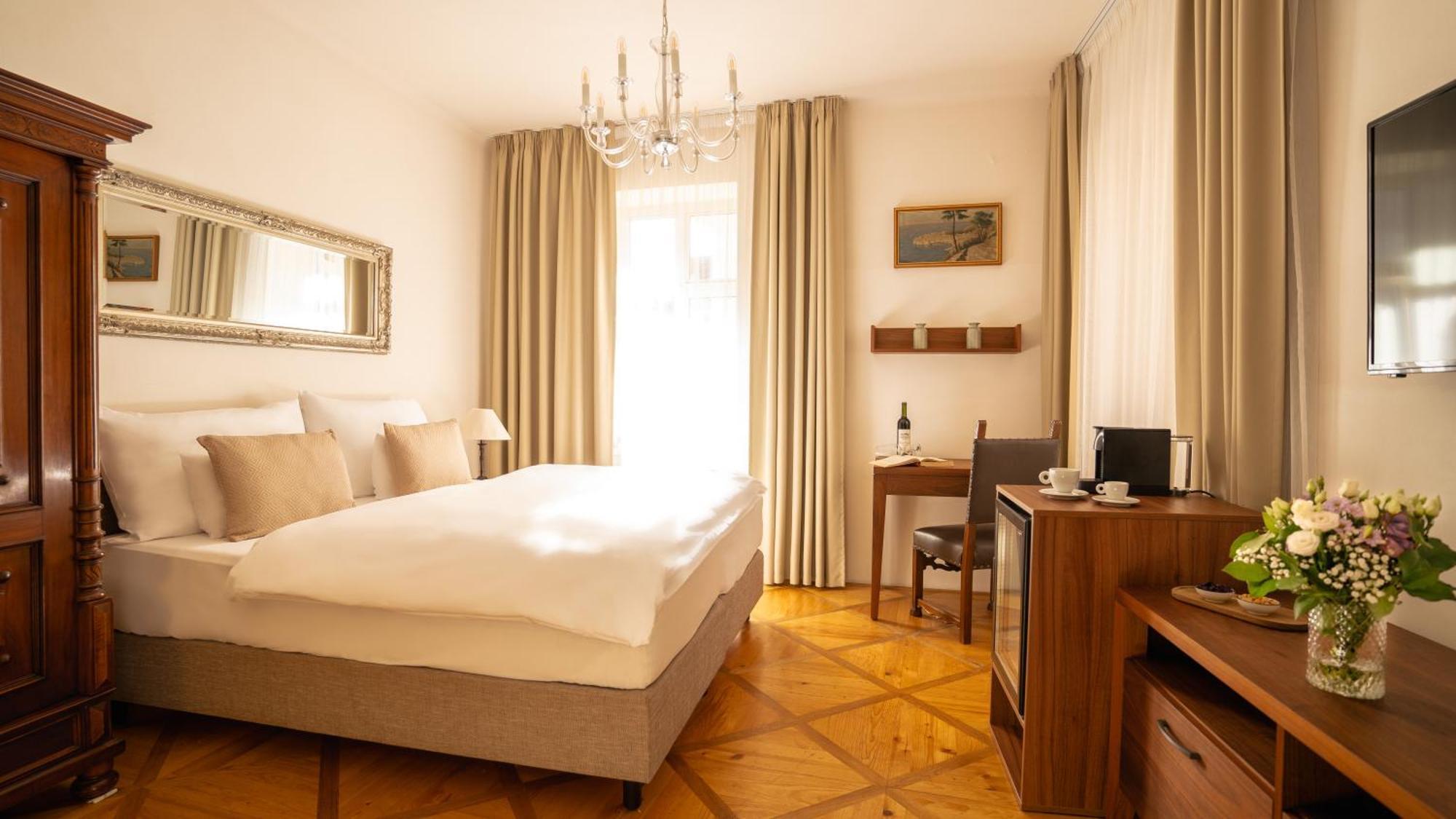 Classic Double or Twin Room,1538828452:JPEG