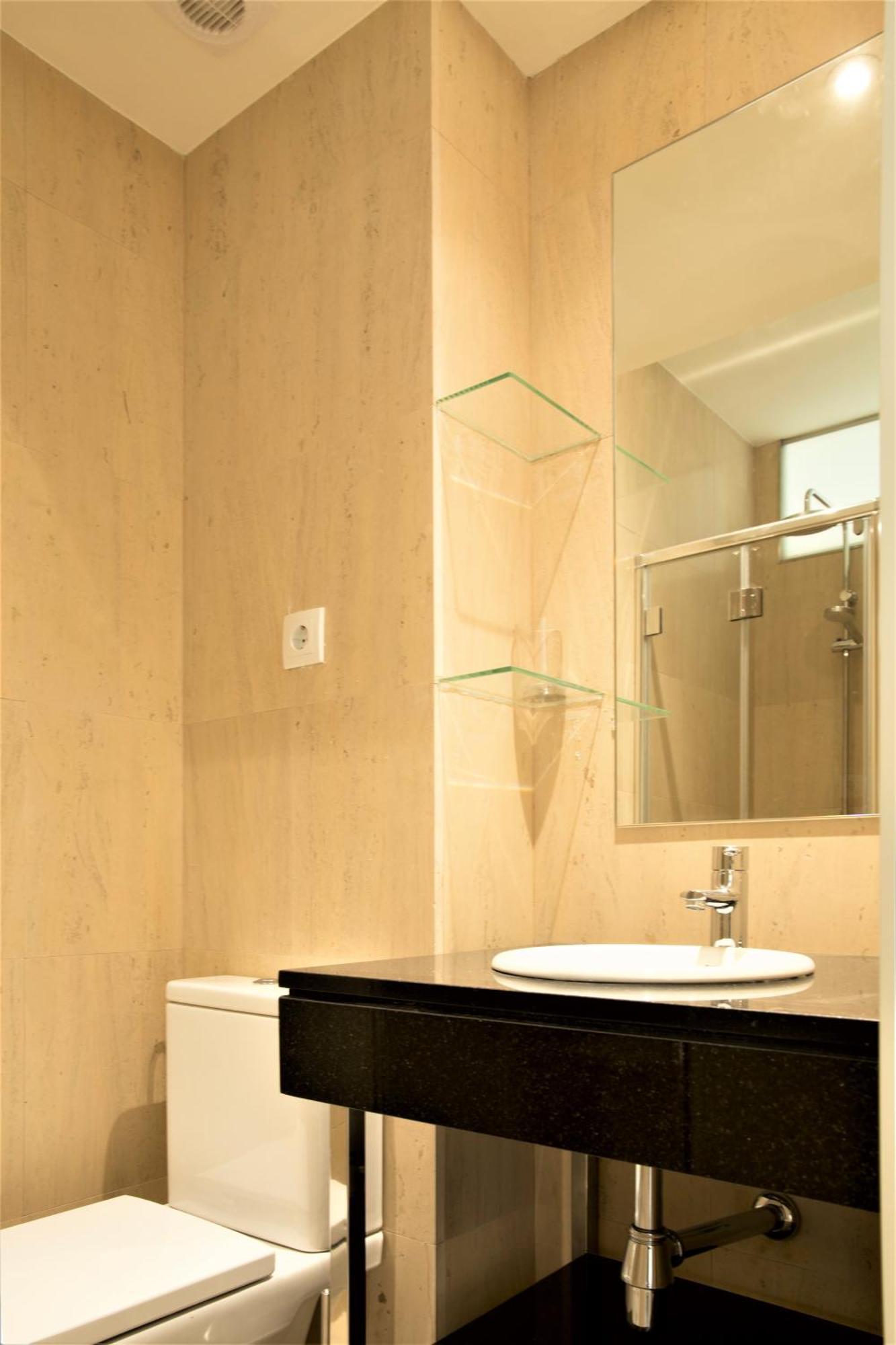 Double Room Private Bathroom