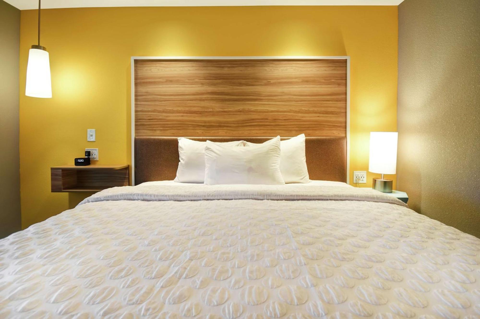 King Room,1551483244:JPEG