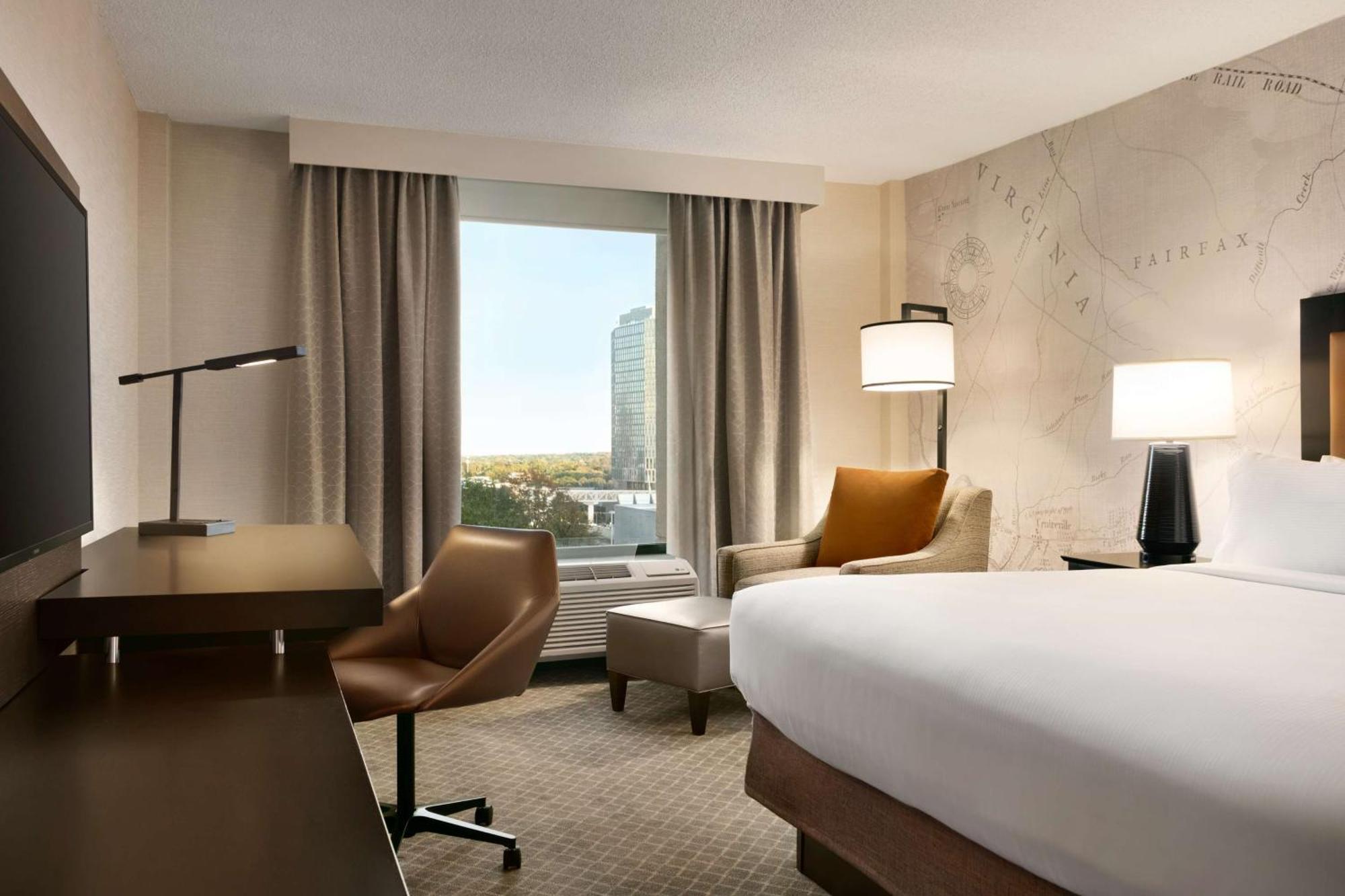 Premium King Room,1551625960:JPEG