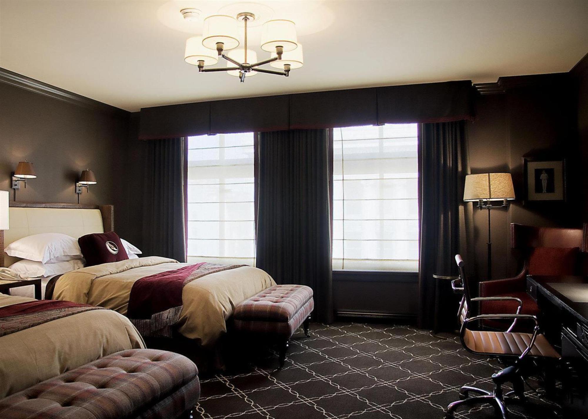 Deluxe Queen Room Two Queen Beds