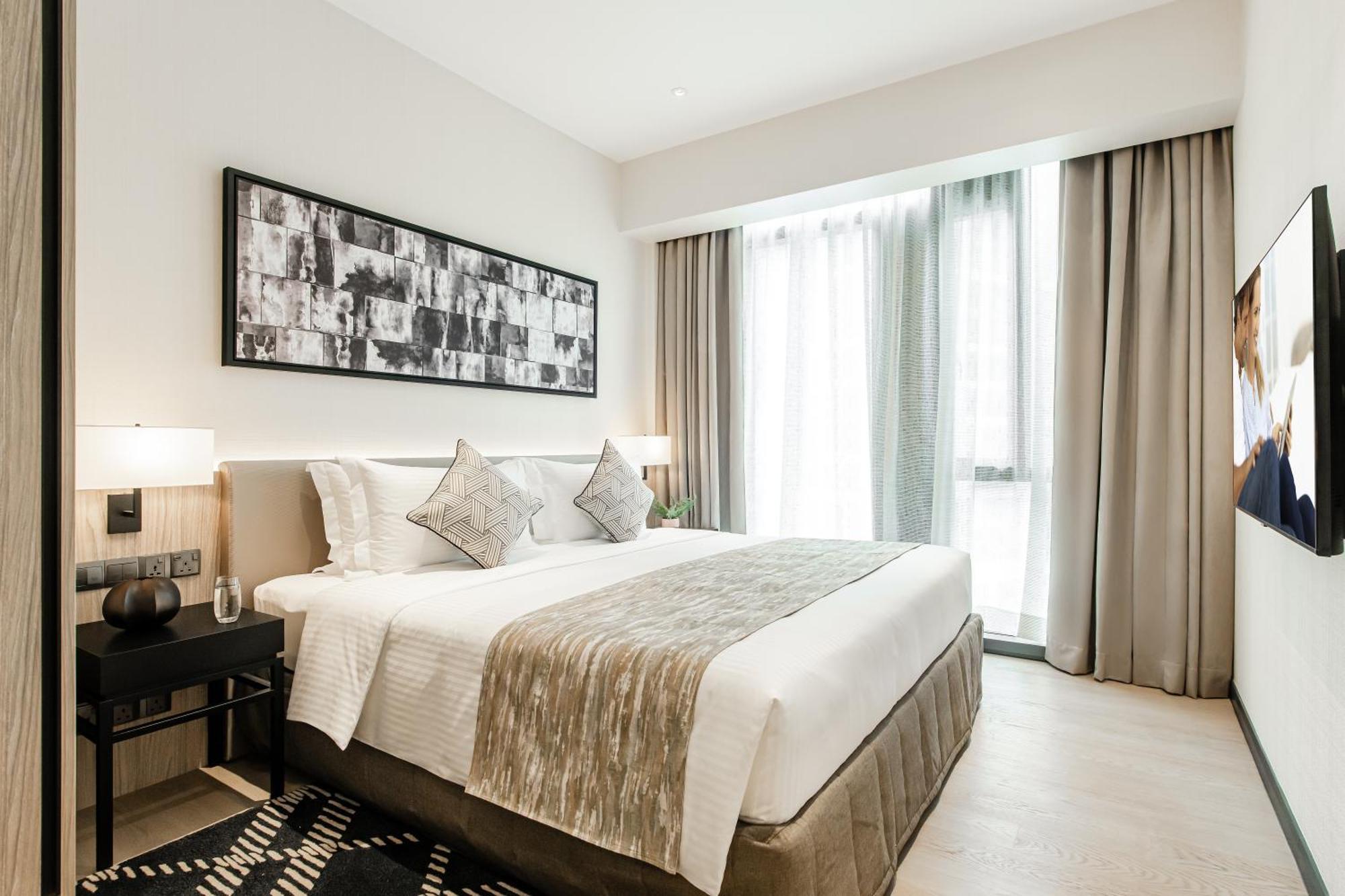 One Bedroom Premier