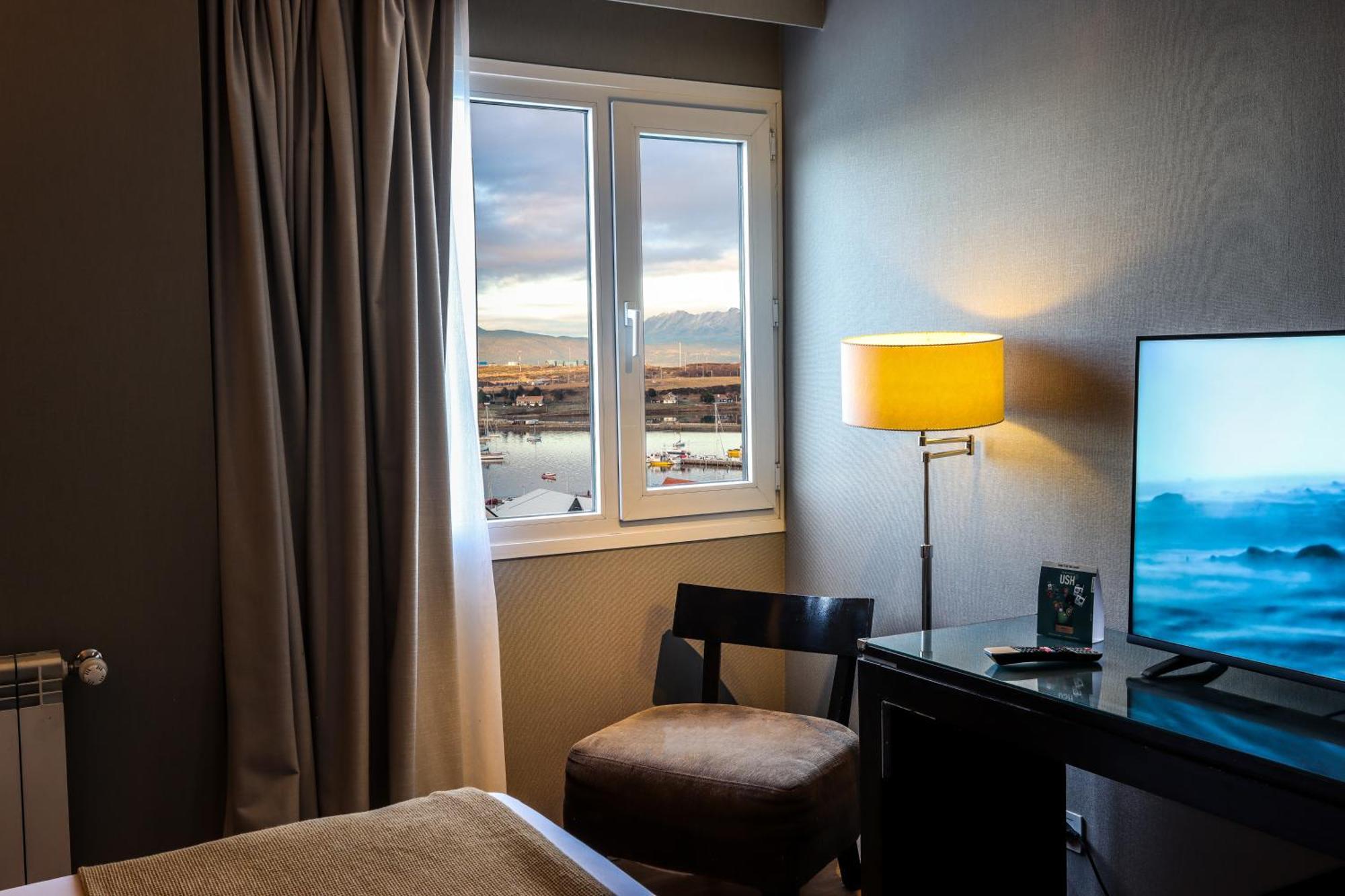 Standard Room with Bay View,677291580:JPEG