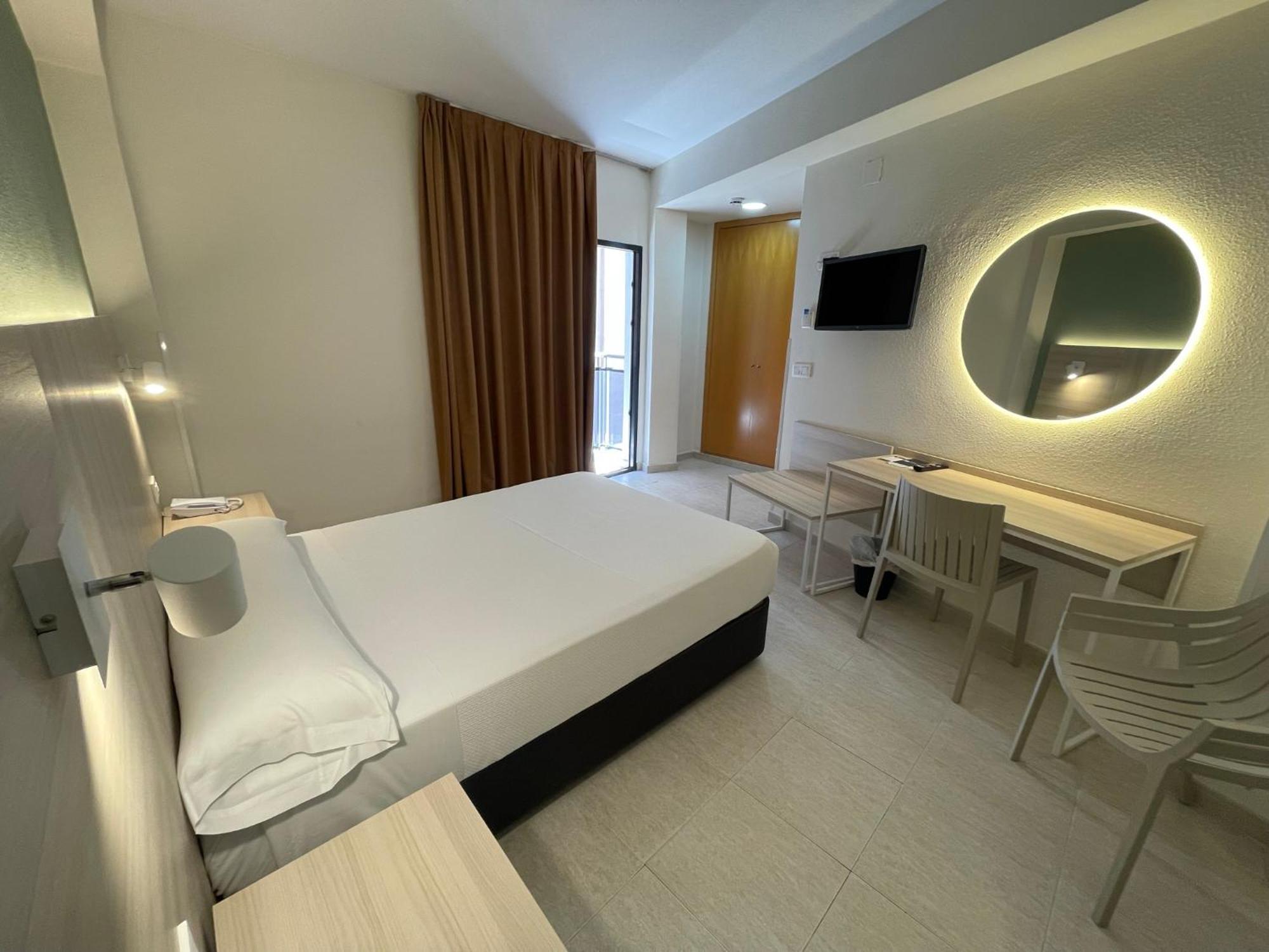Double or Twin Room Balcony