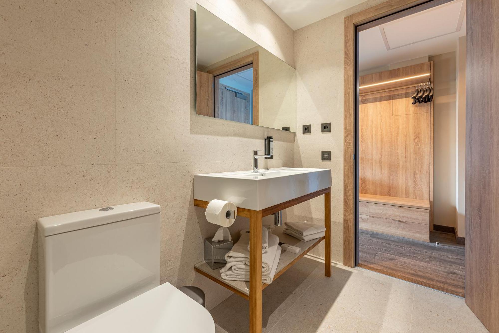 Double Room Swimming Pool View Terrace