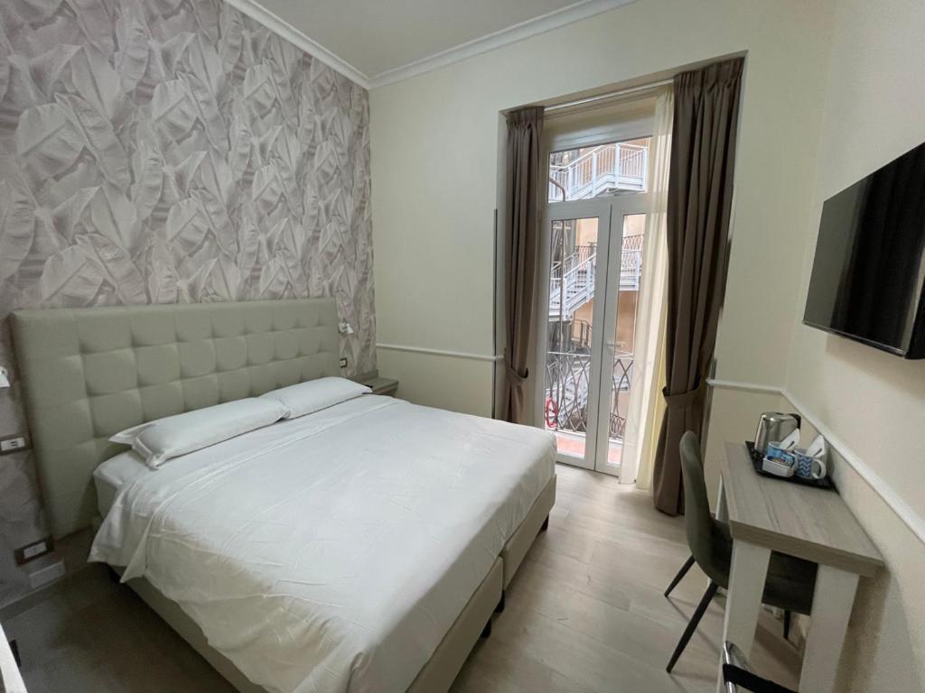 Double Room with Courtyard View