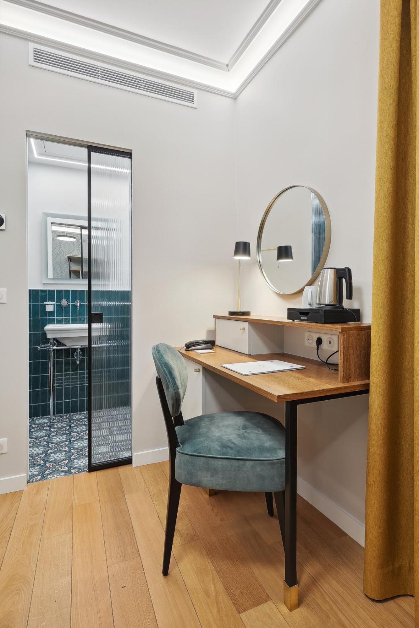 Single Room