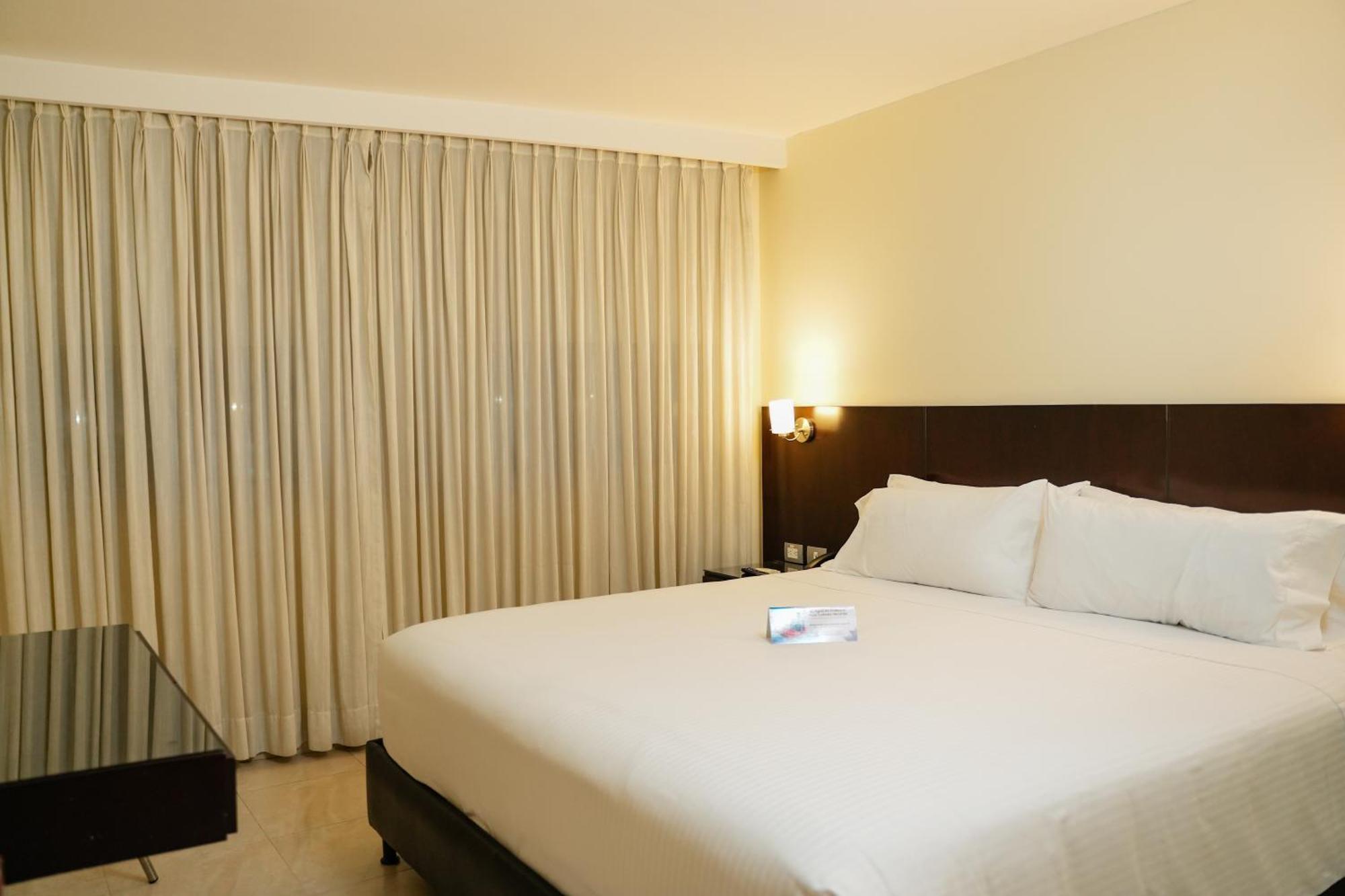 Junior Suite,1585473191:JPEG