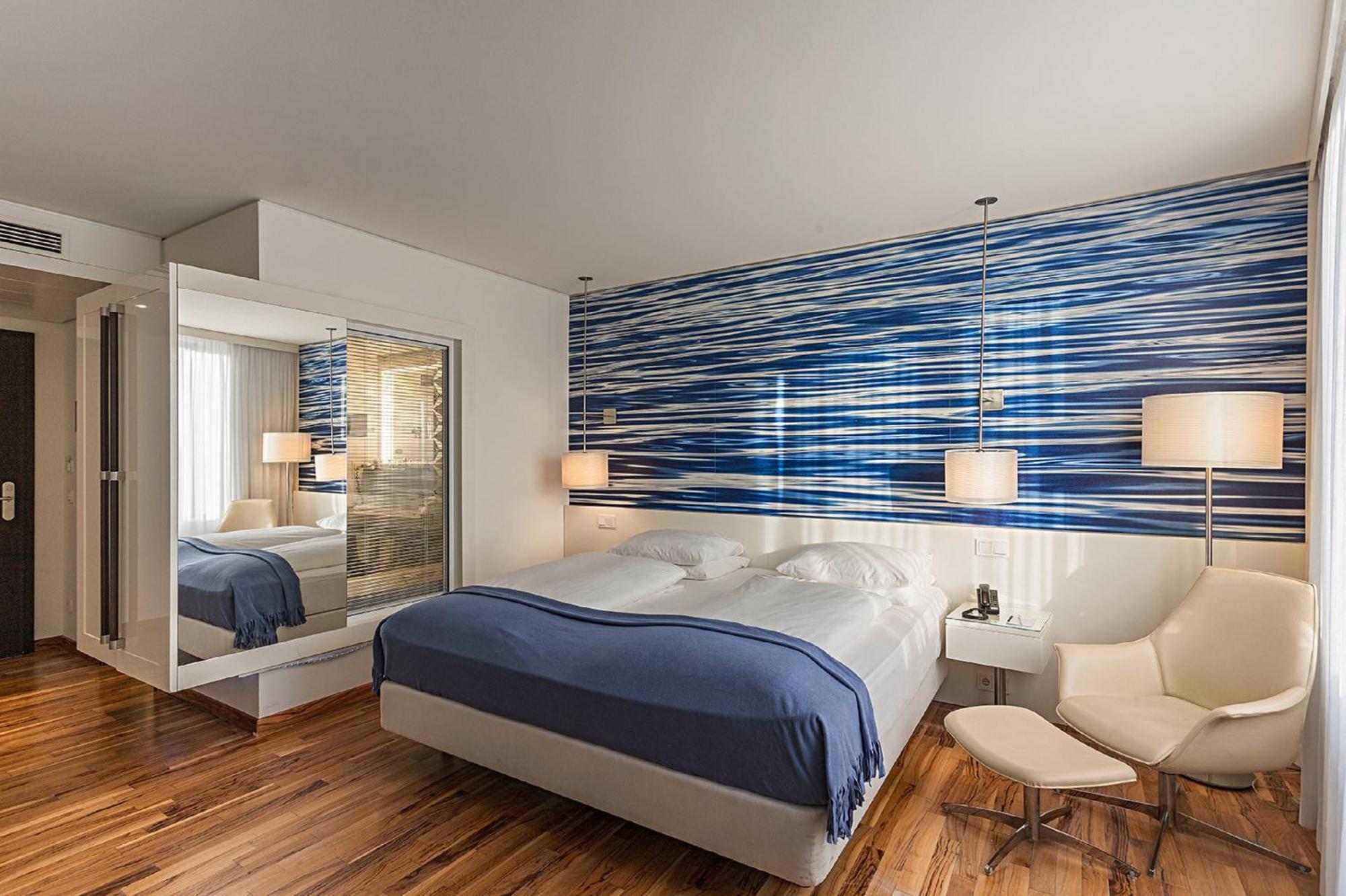 Deluxe Premium Room