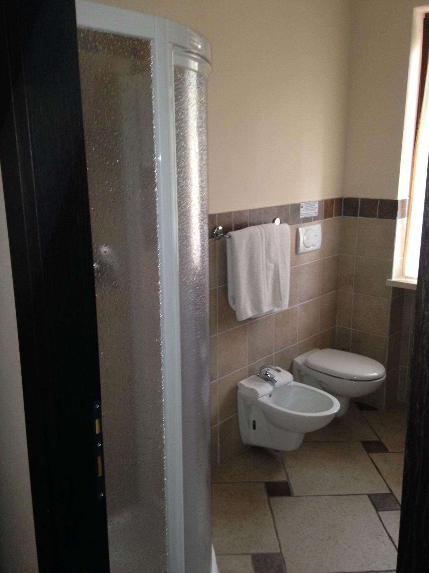 Economy Twin Room