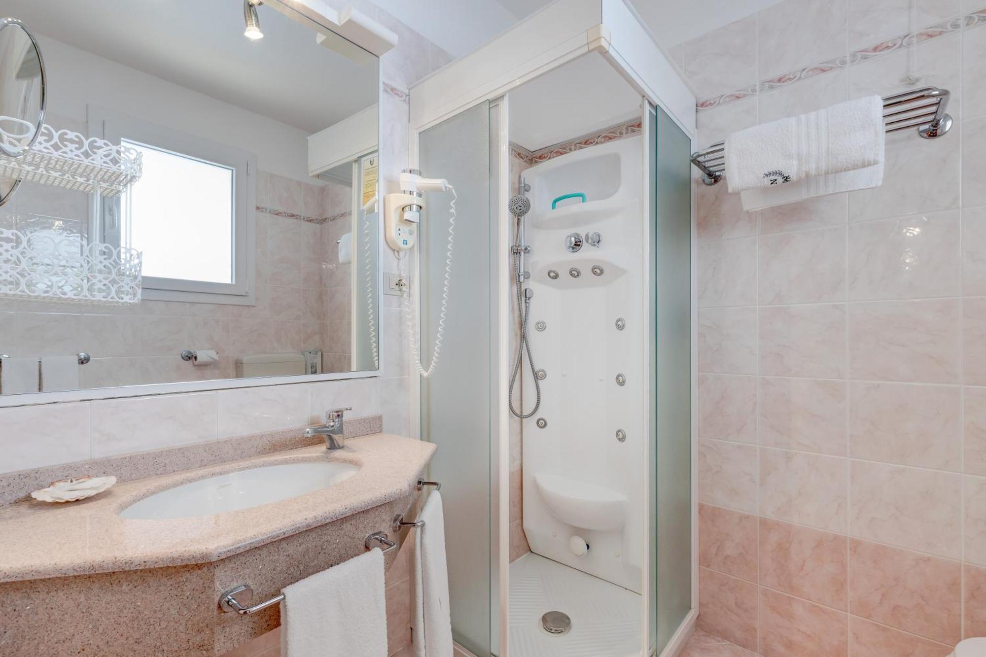 Double or Twin Room Partial Sea View