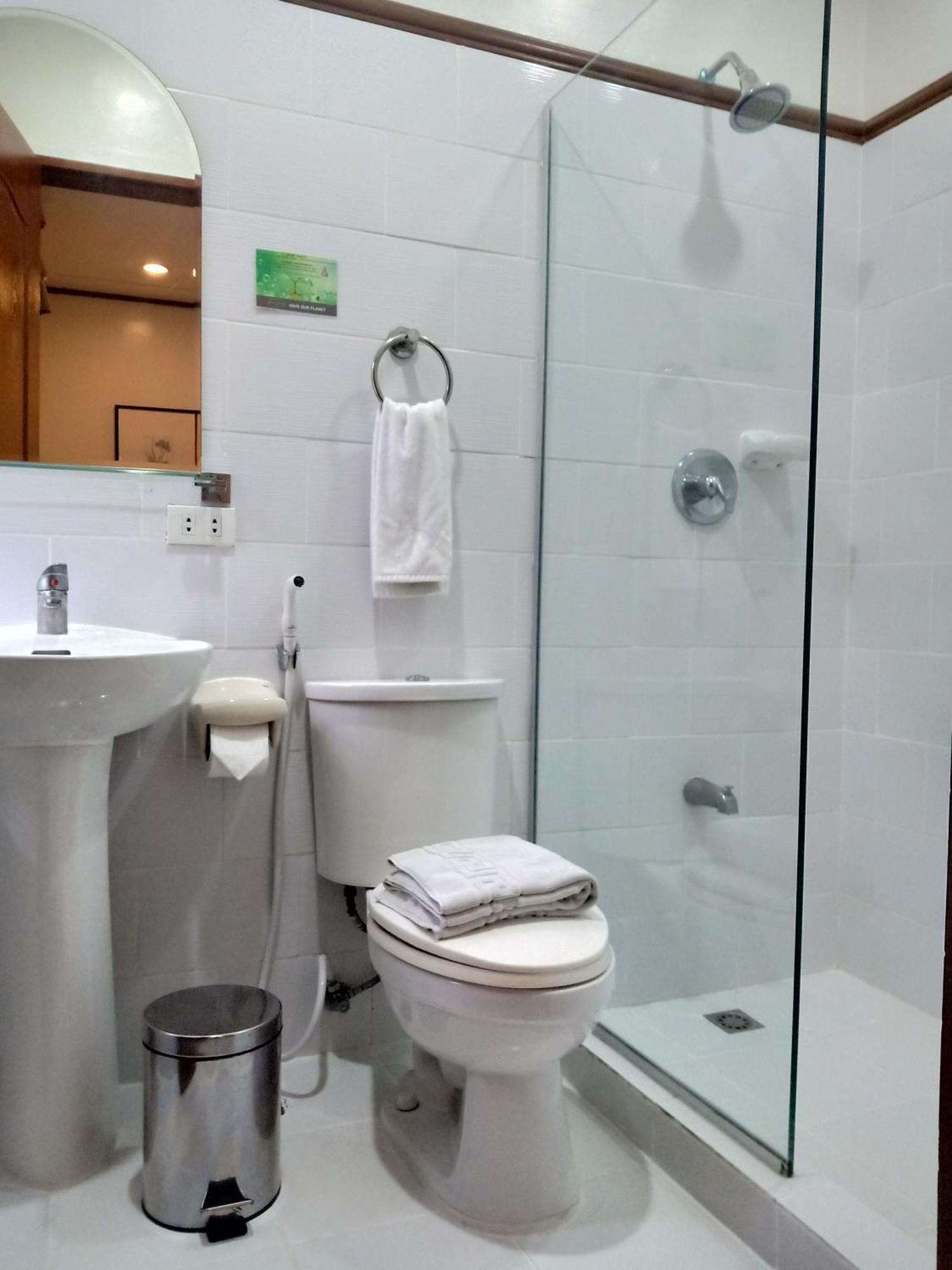 Limited Honeymoon Suite