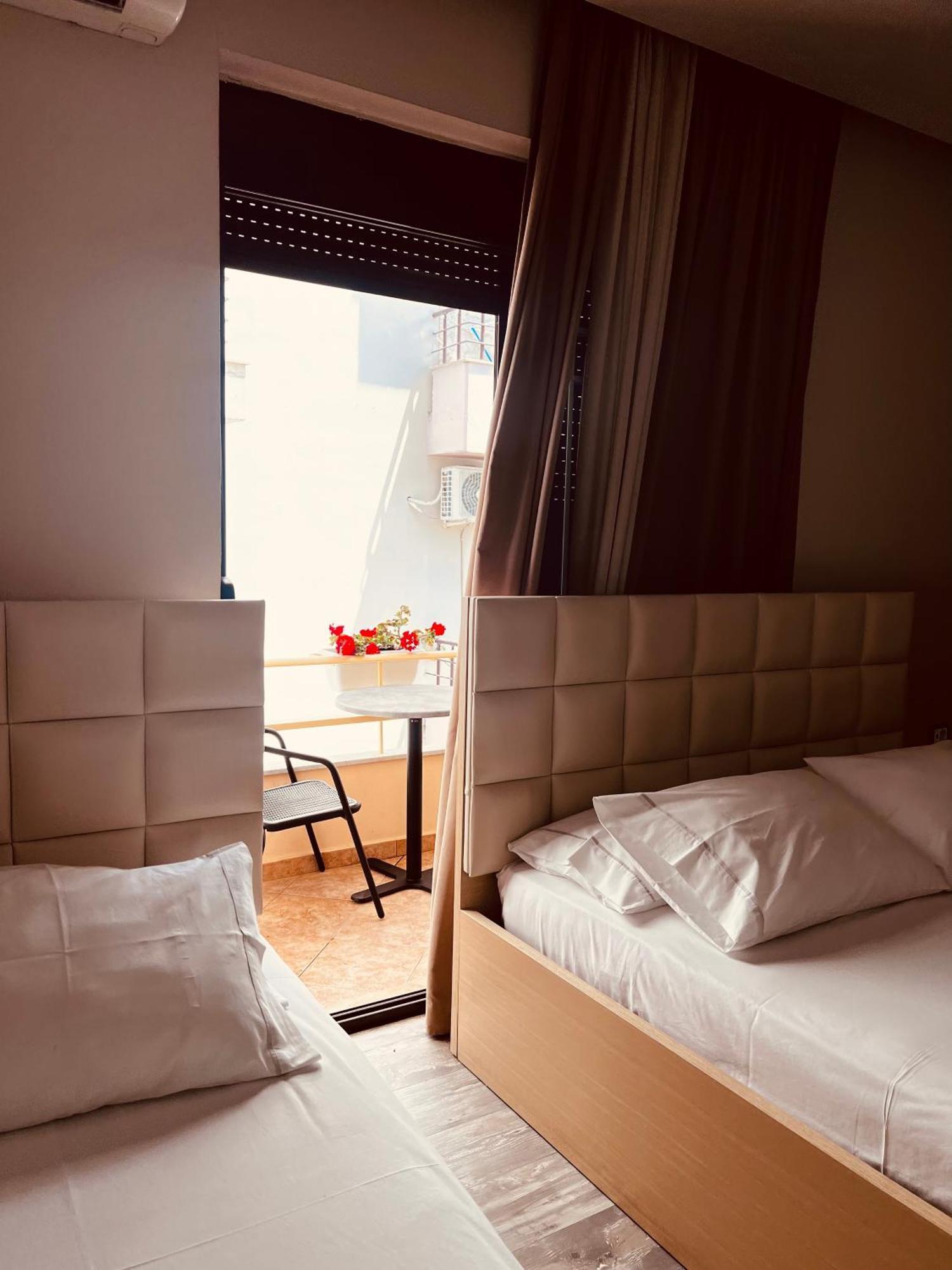 Deluxe Triple Room,1589586790:JPEG