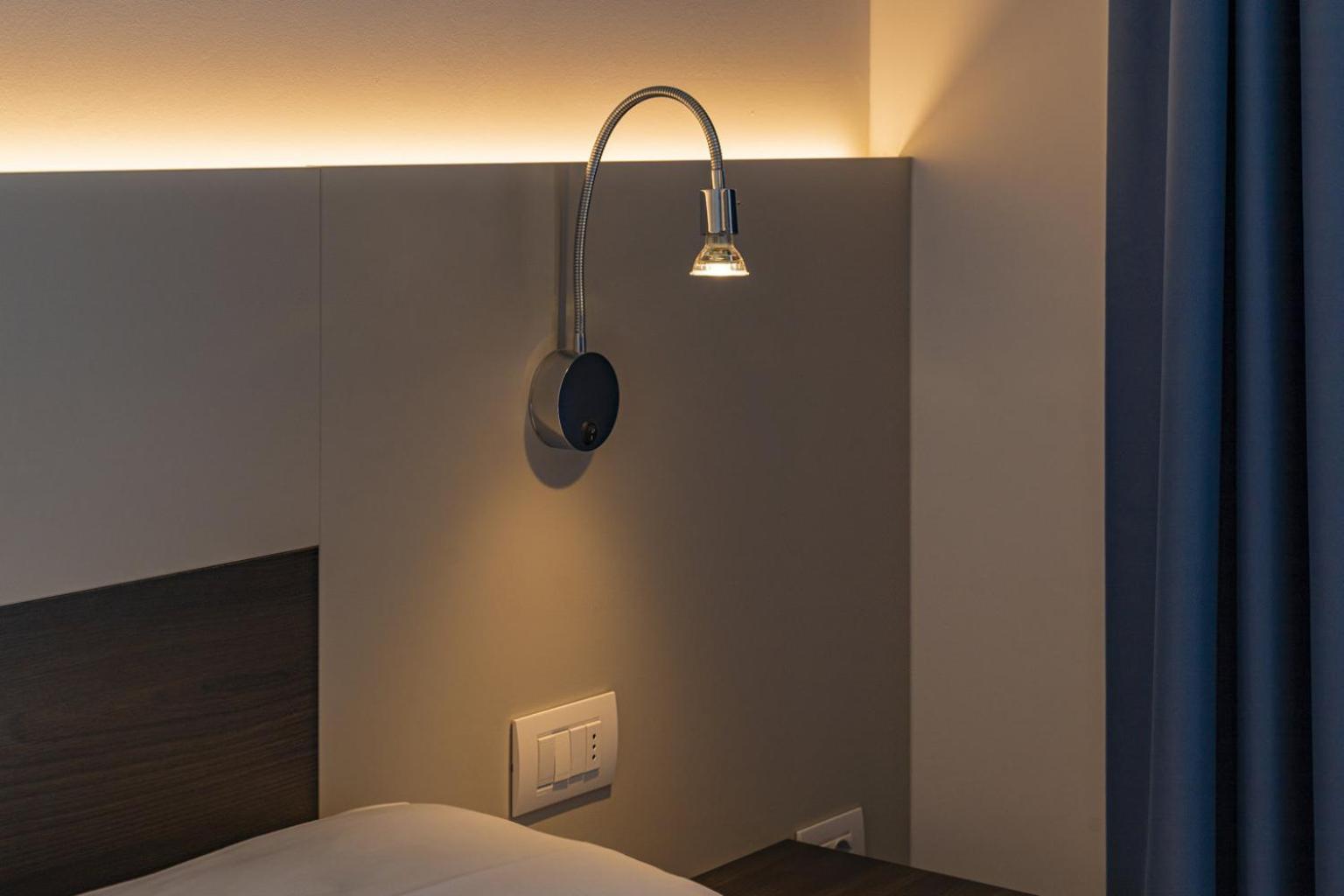 Double or Twin Room Lake View