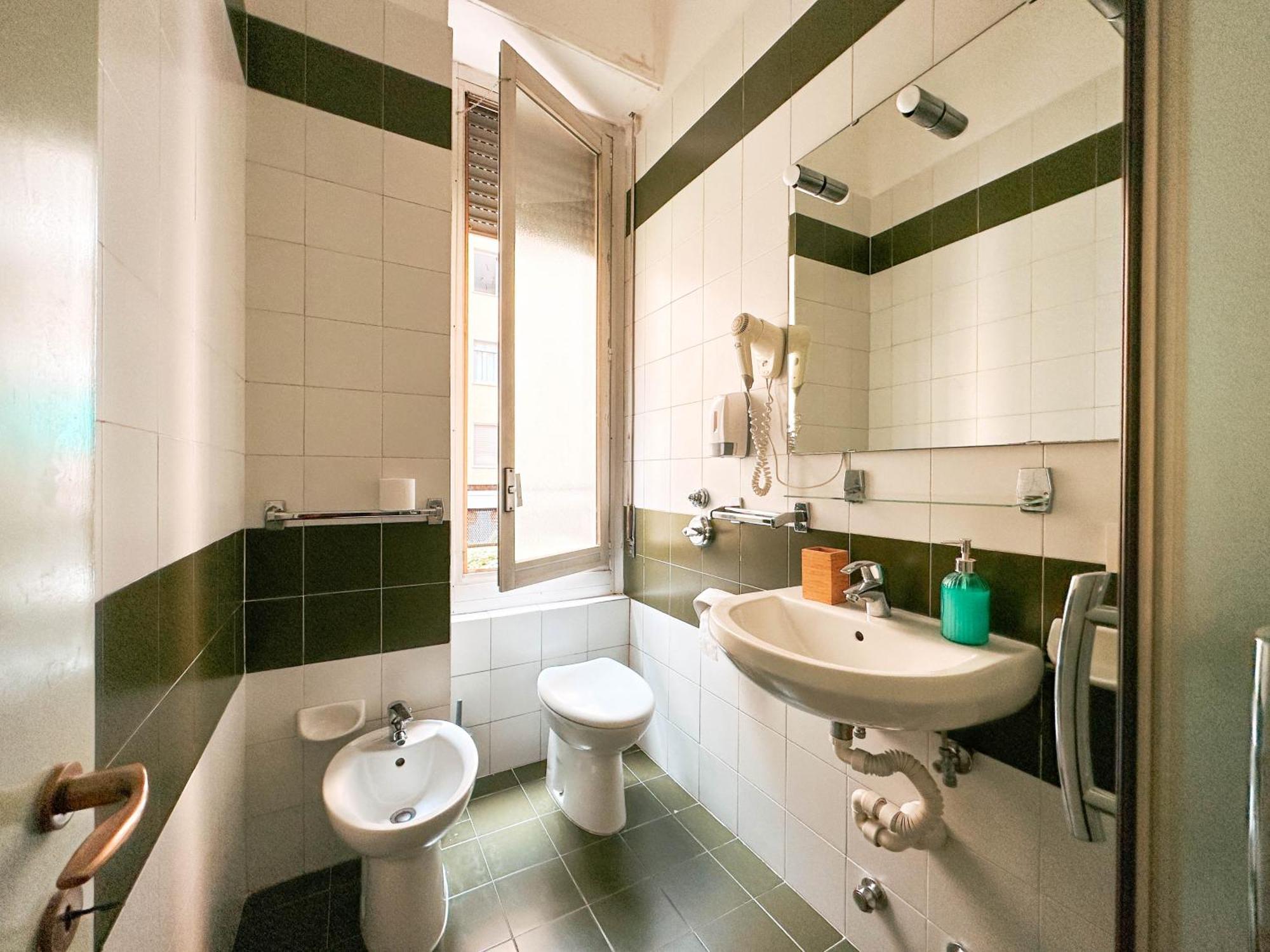 Double Room,1596028167:JPEG