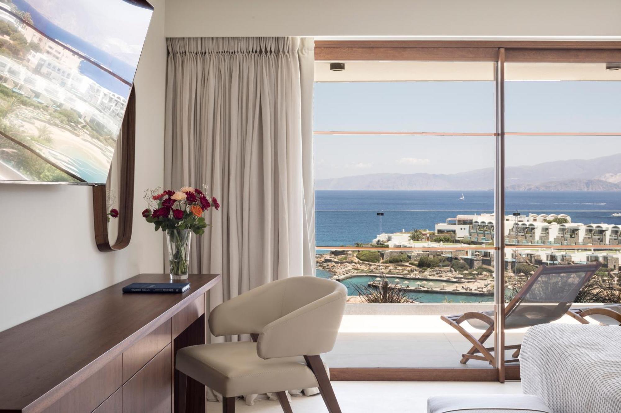 Premium One-Bedroom Suite,1597544139:JPEG