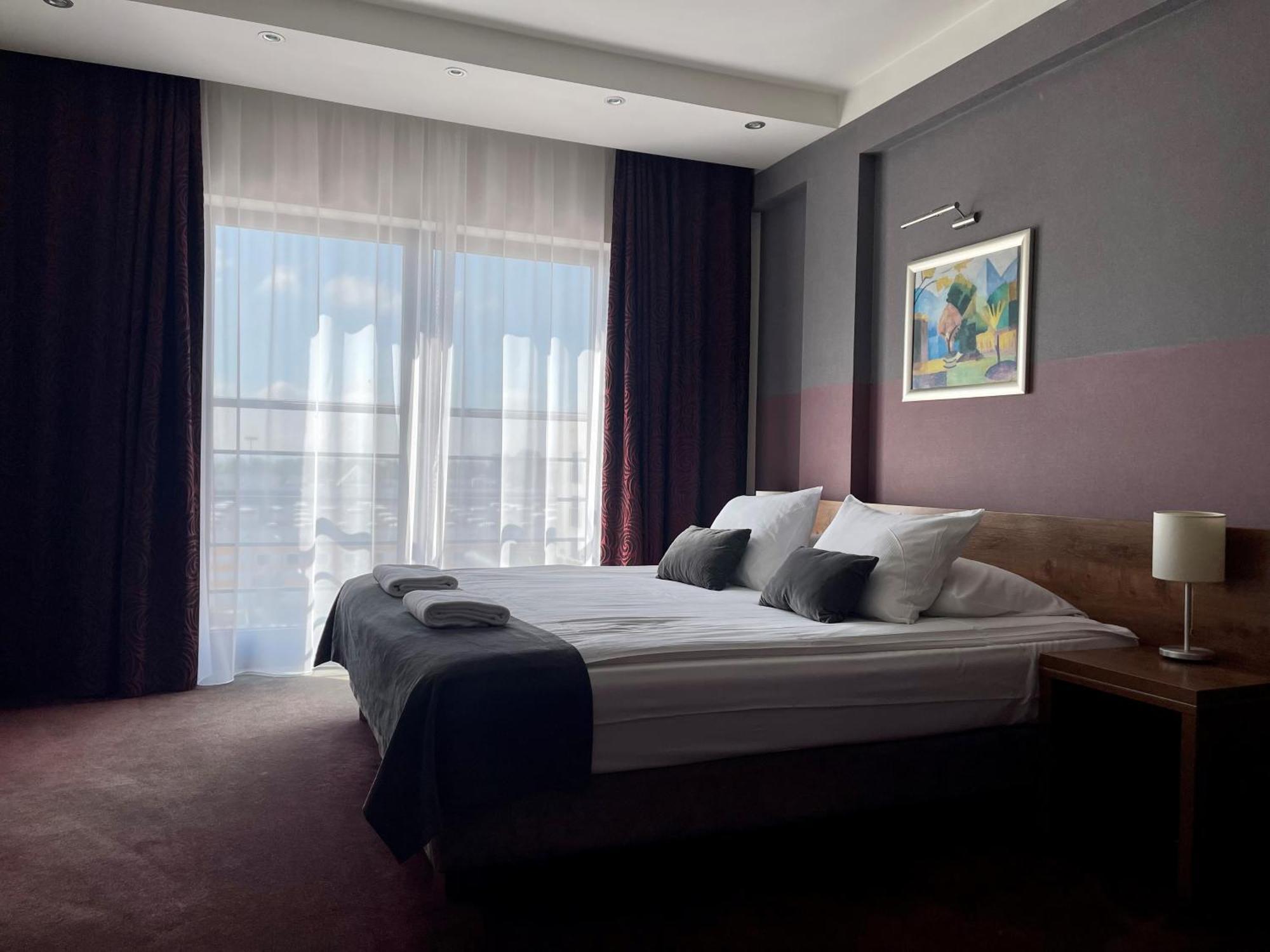 Executive Queen Room