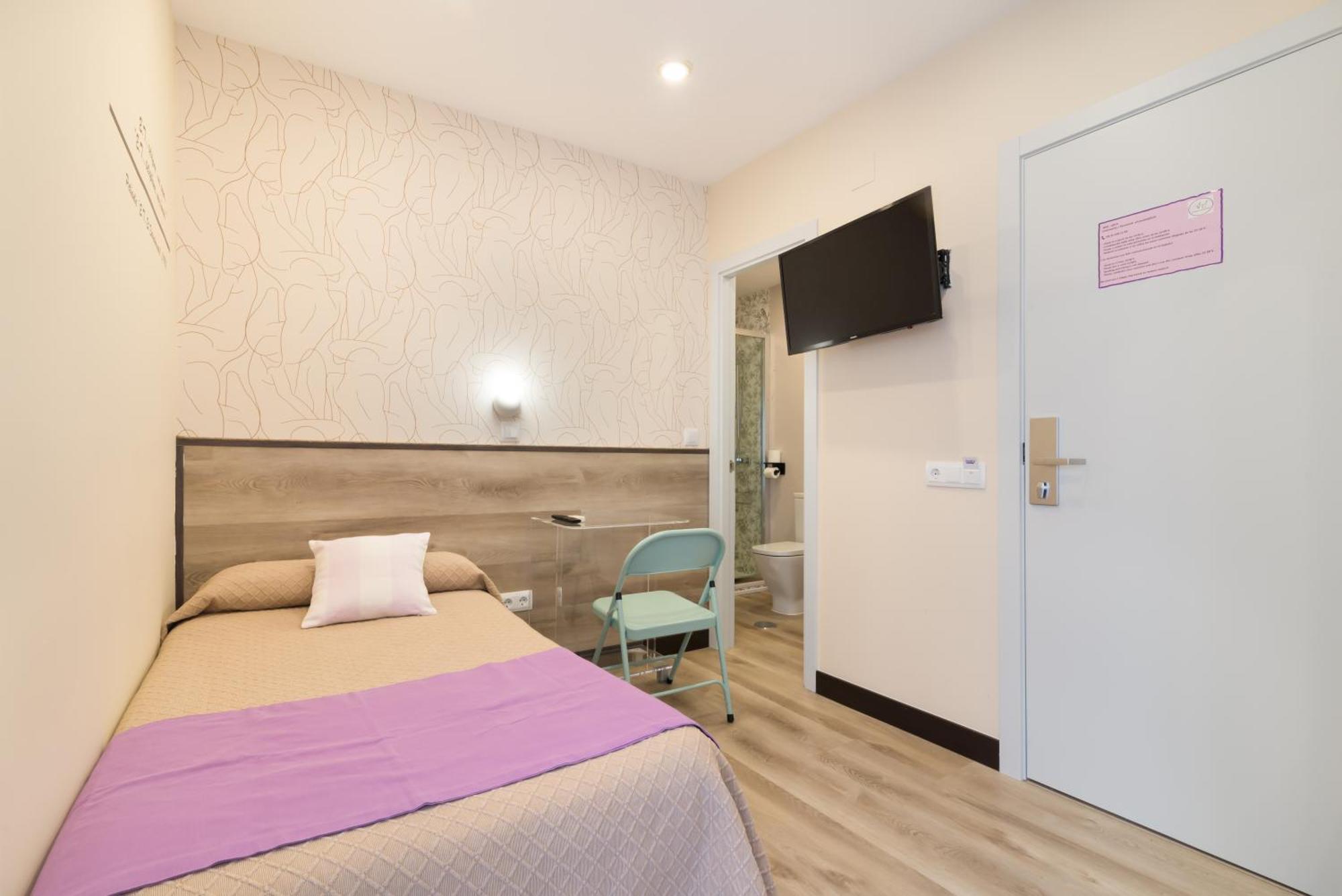 Single Room,1610225392:JPEG