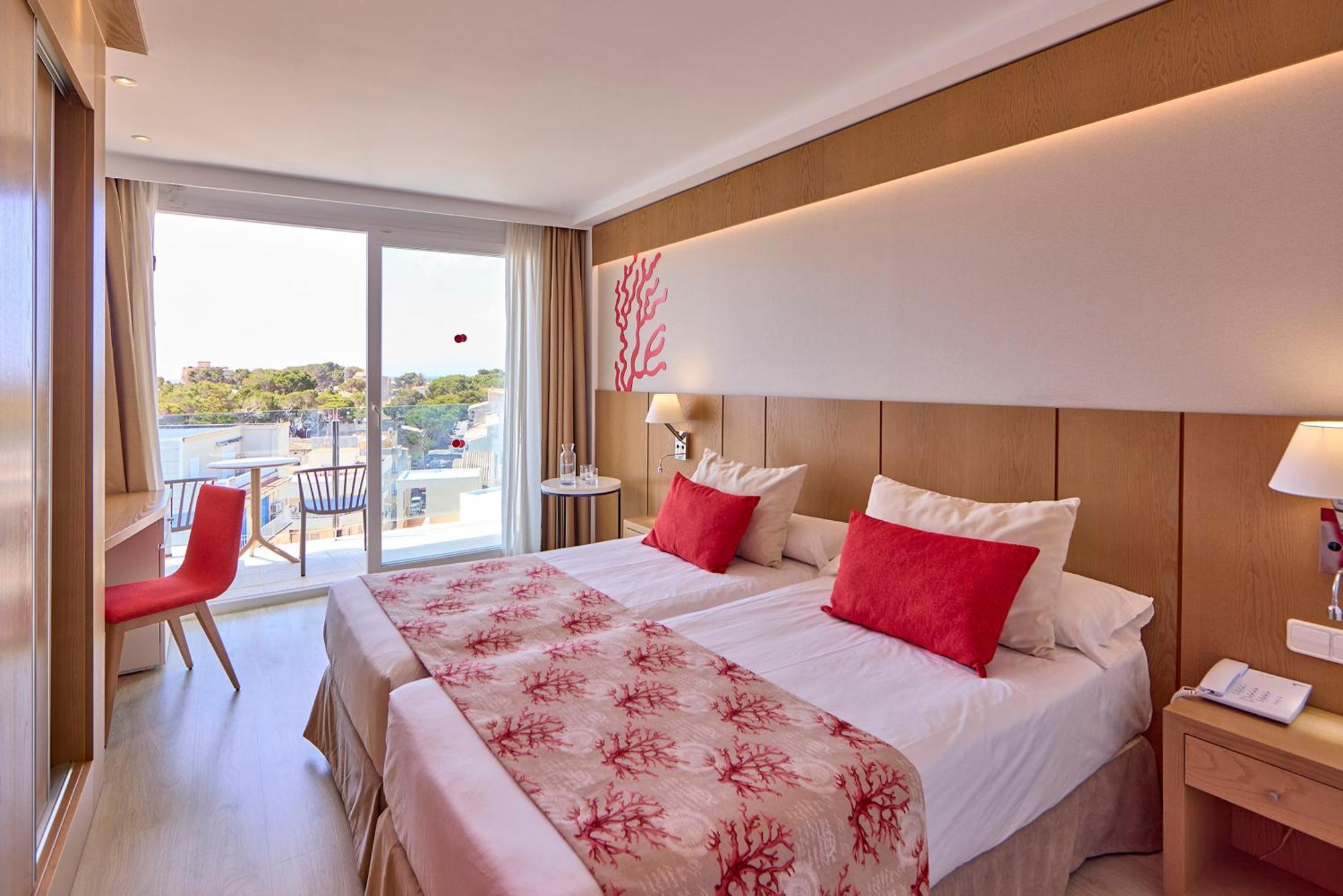Double Room Side Sea View
