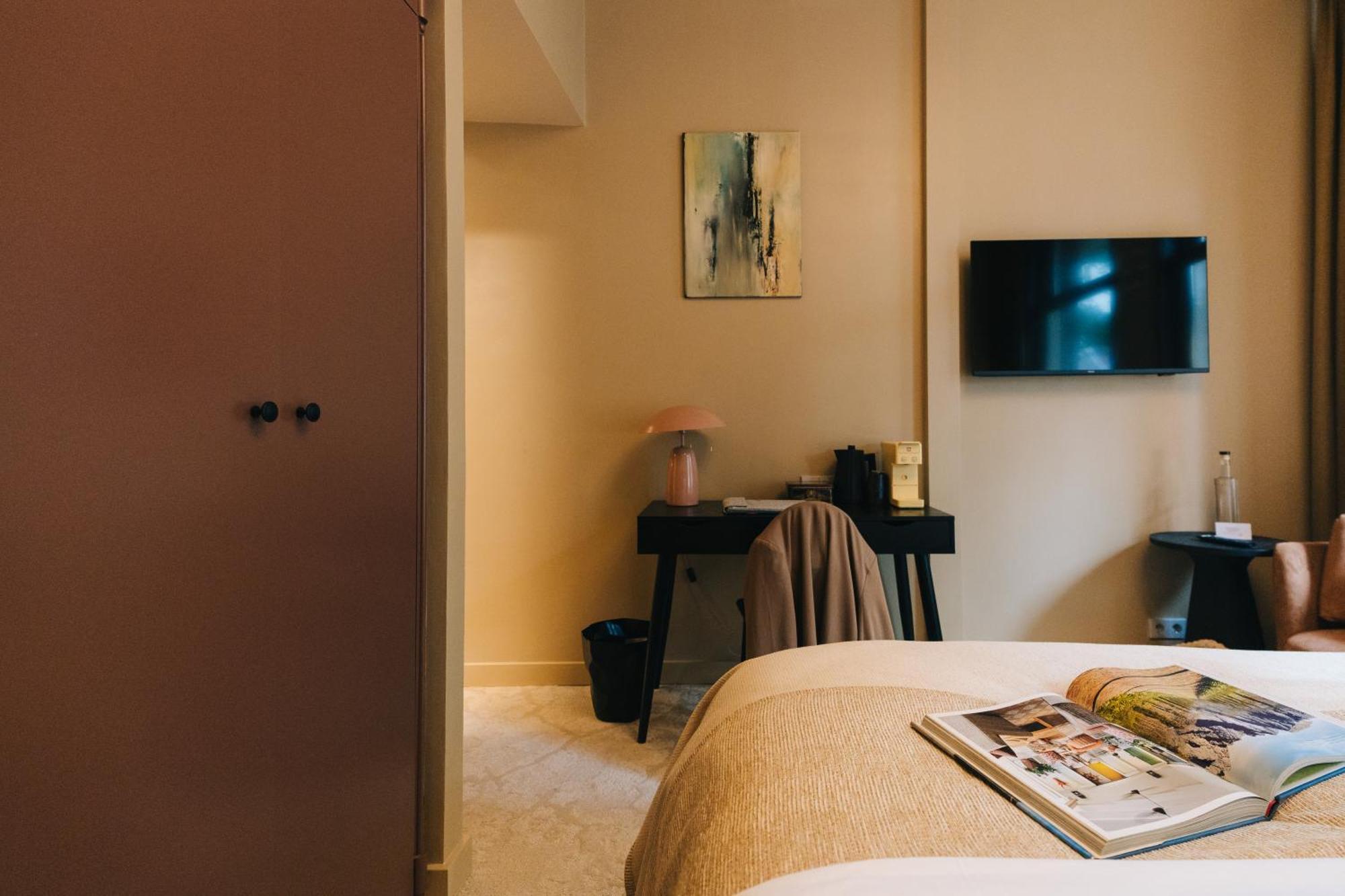 Superior Double Room,1611261471:JPEG