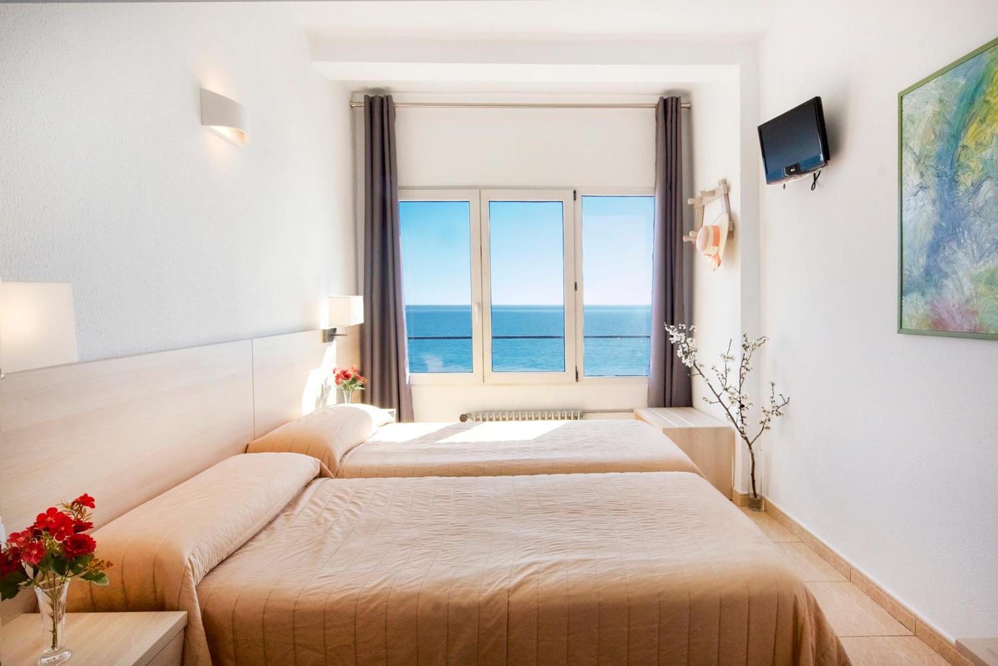 Twin Room Sea View