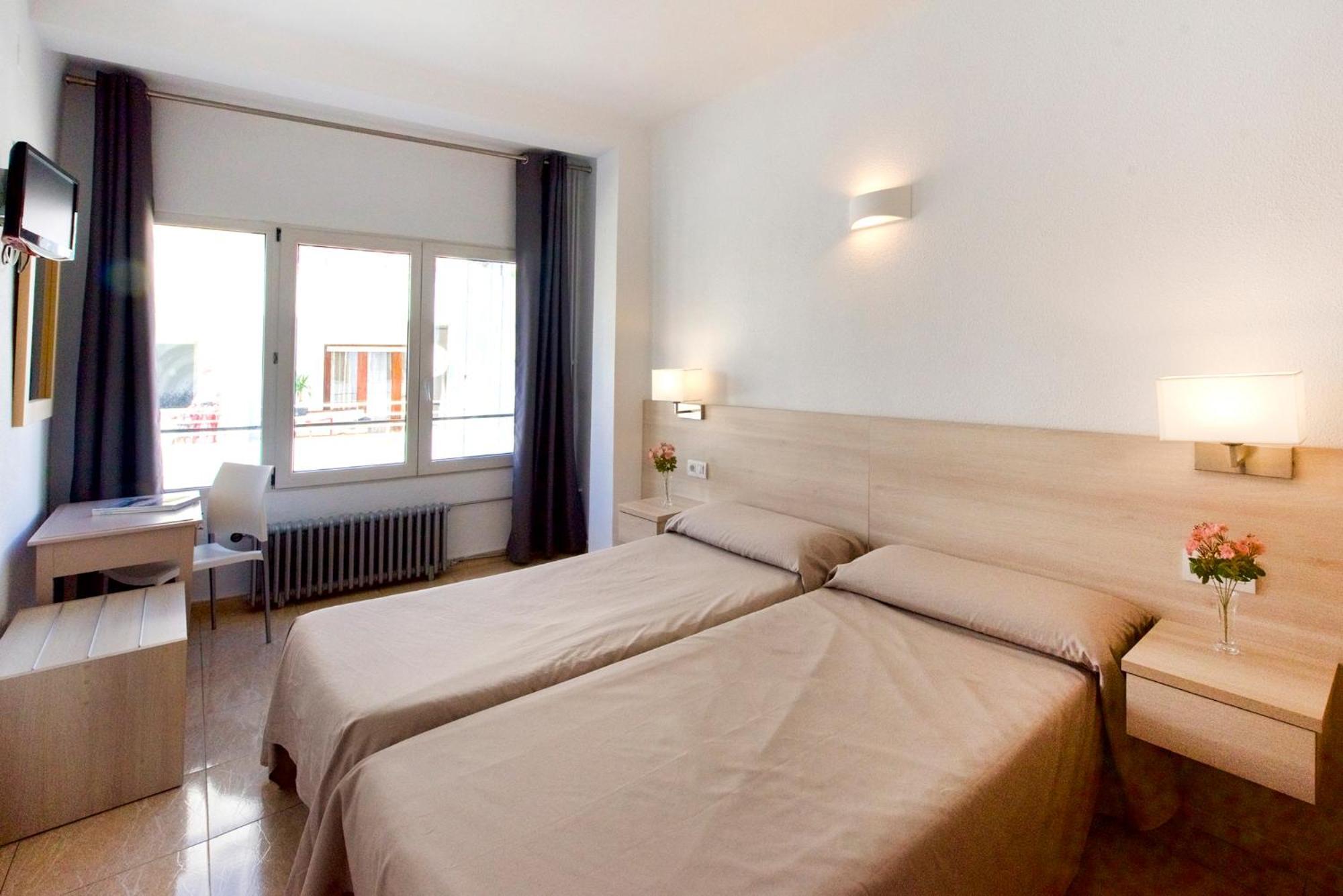Twin Room City View