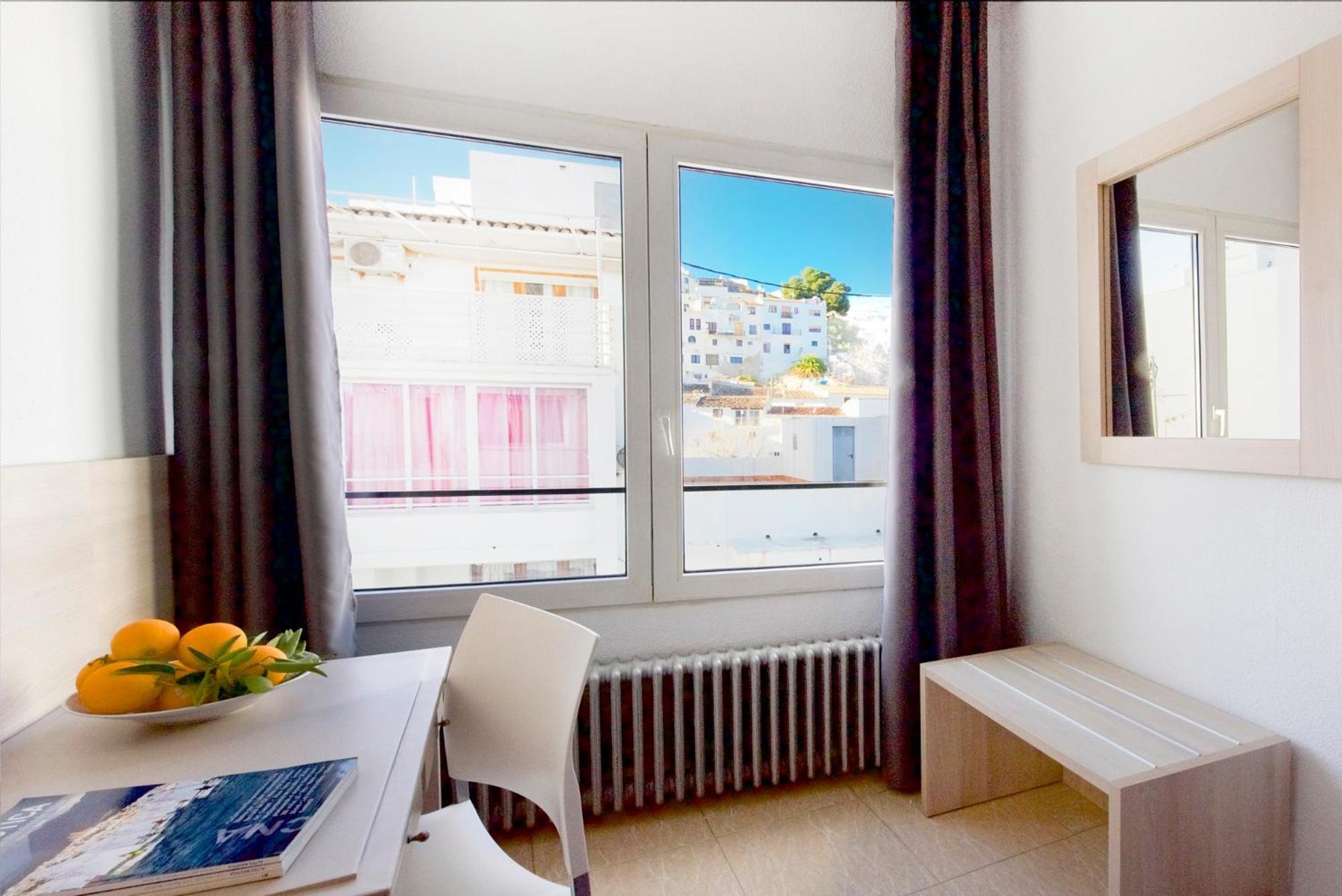 Twin Room City View
