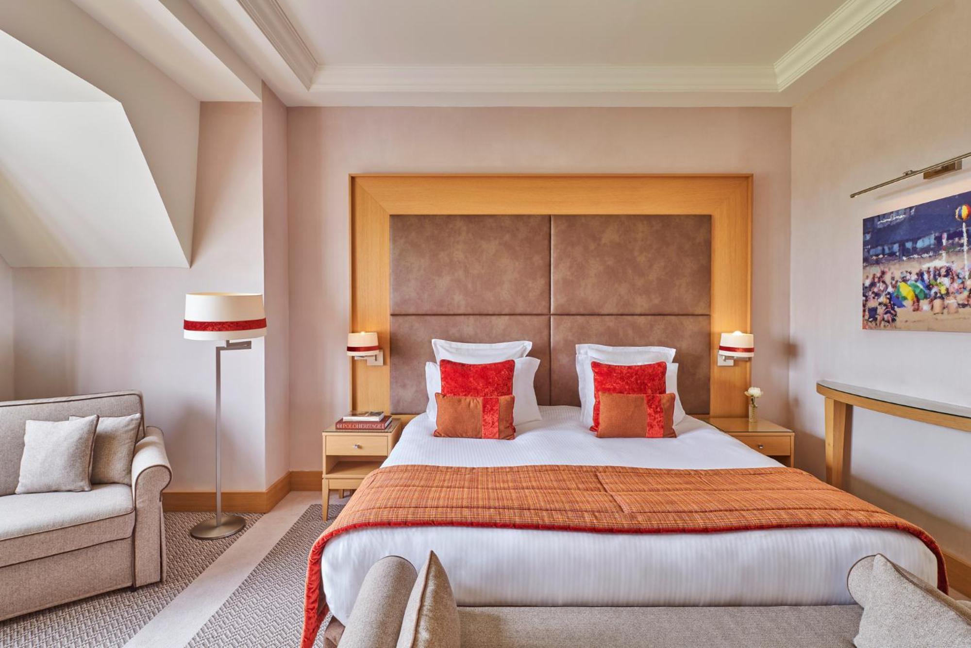 Executive Room,1624742398:JPEG