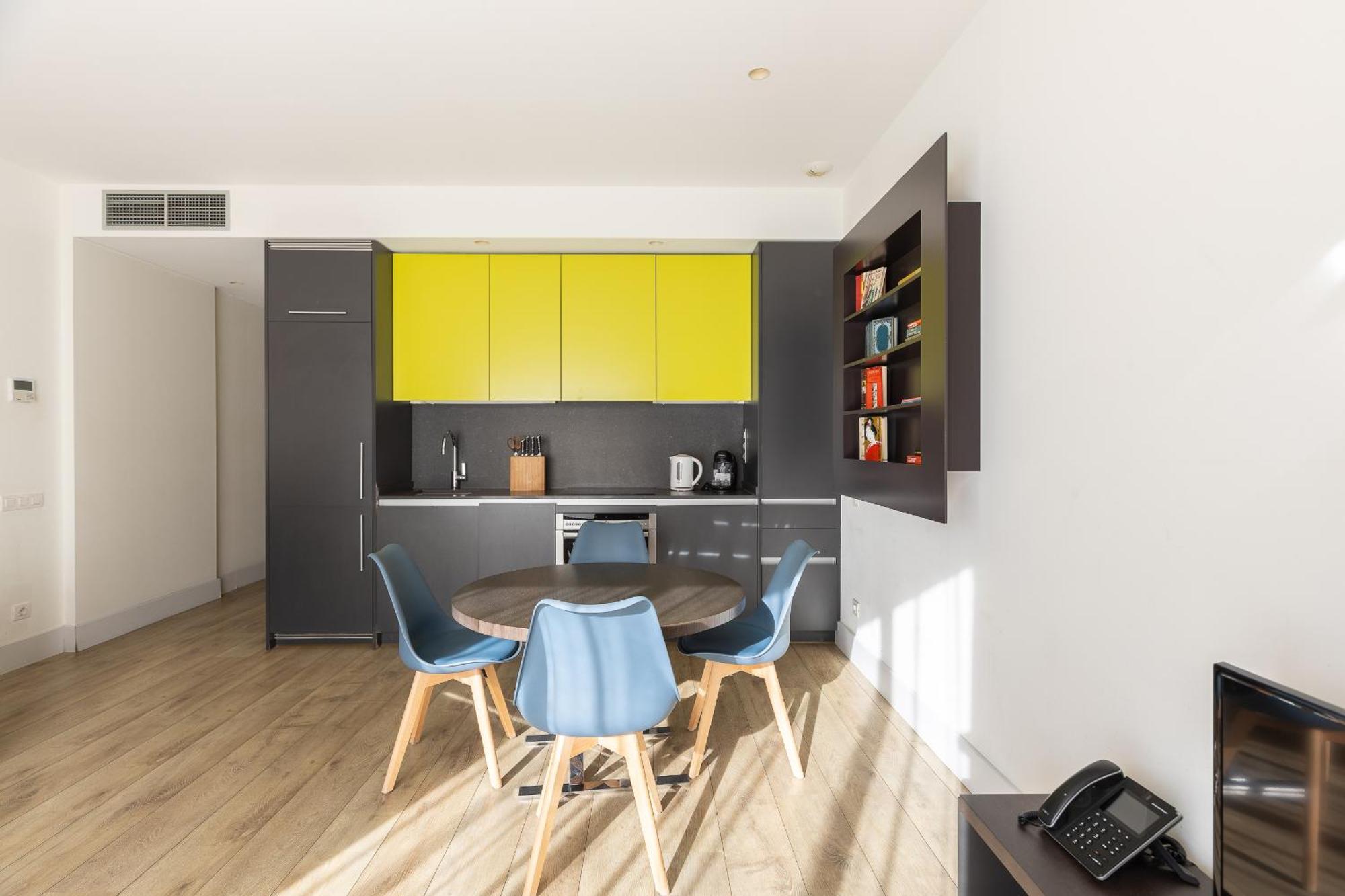 One-Bedroom Apartment 1