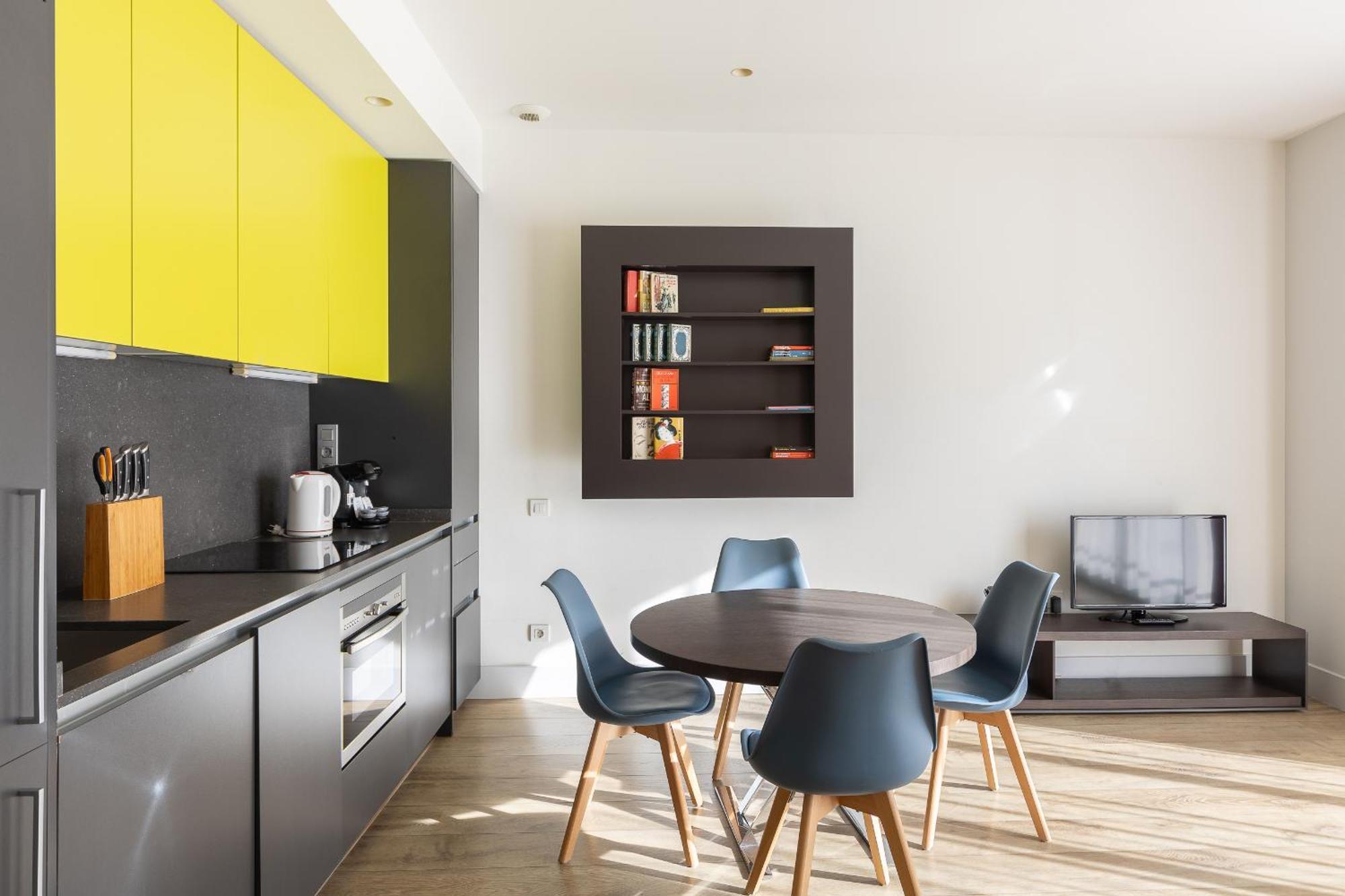 One-Bedroom Apartment 1