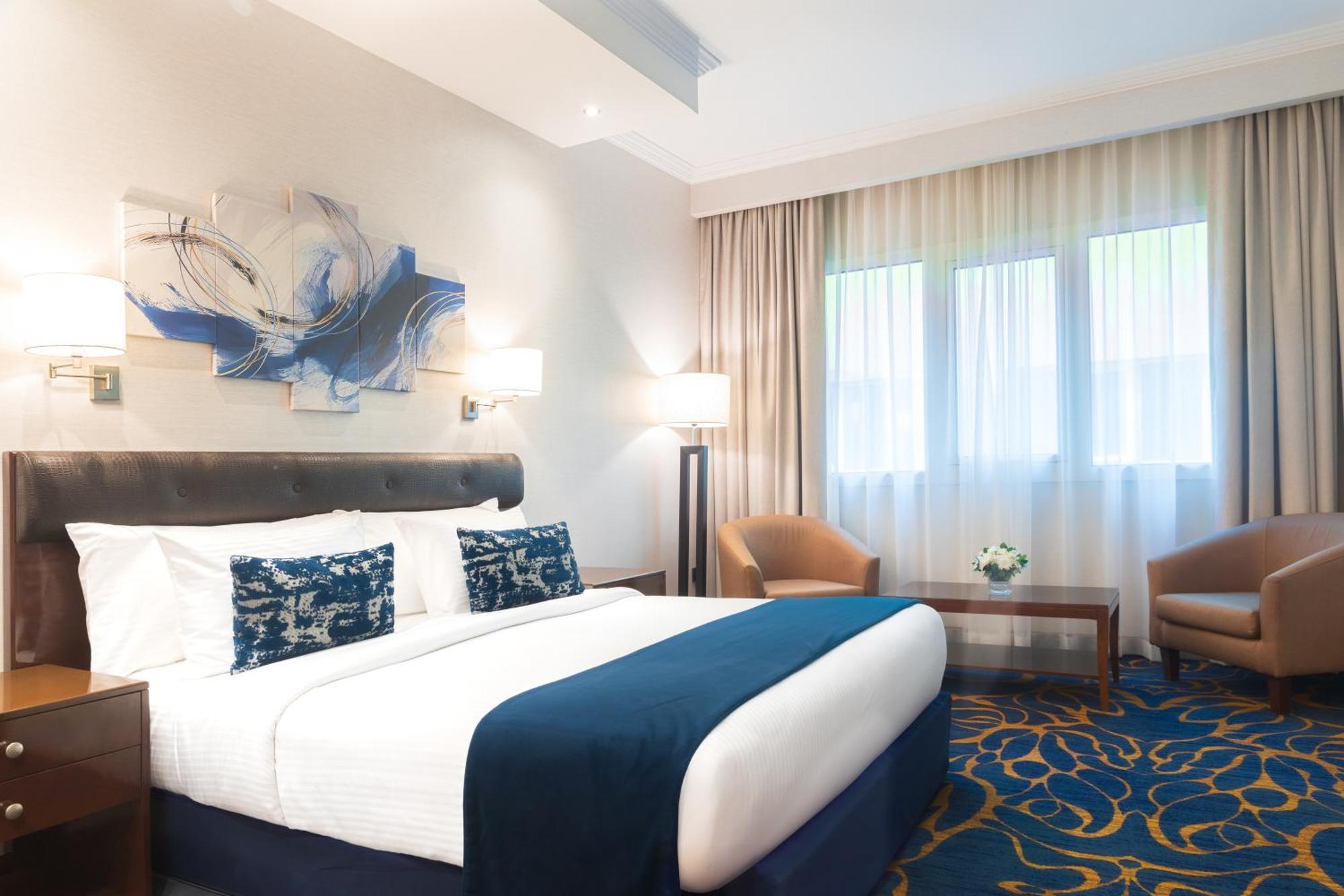 Deluxe King Room