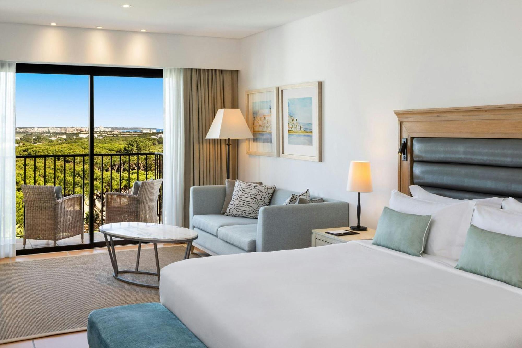 Junior Ocean Suite Pool View