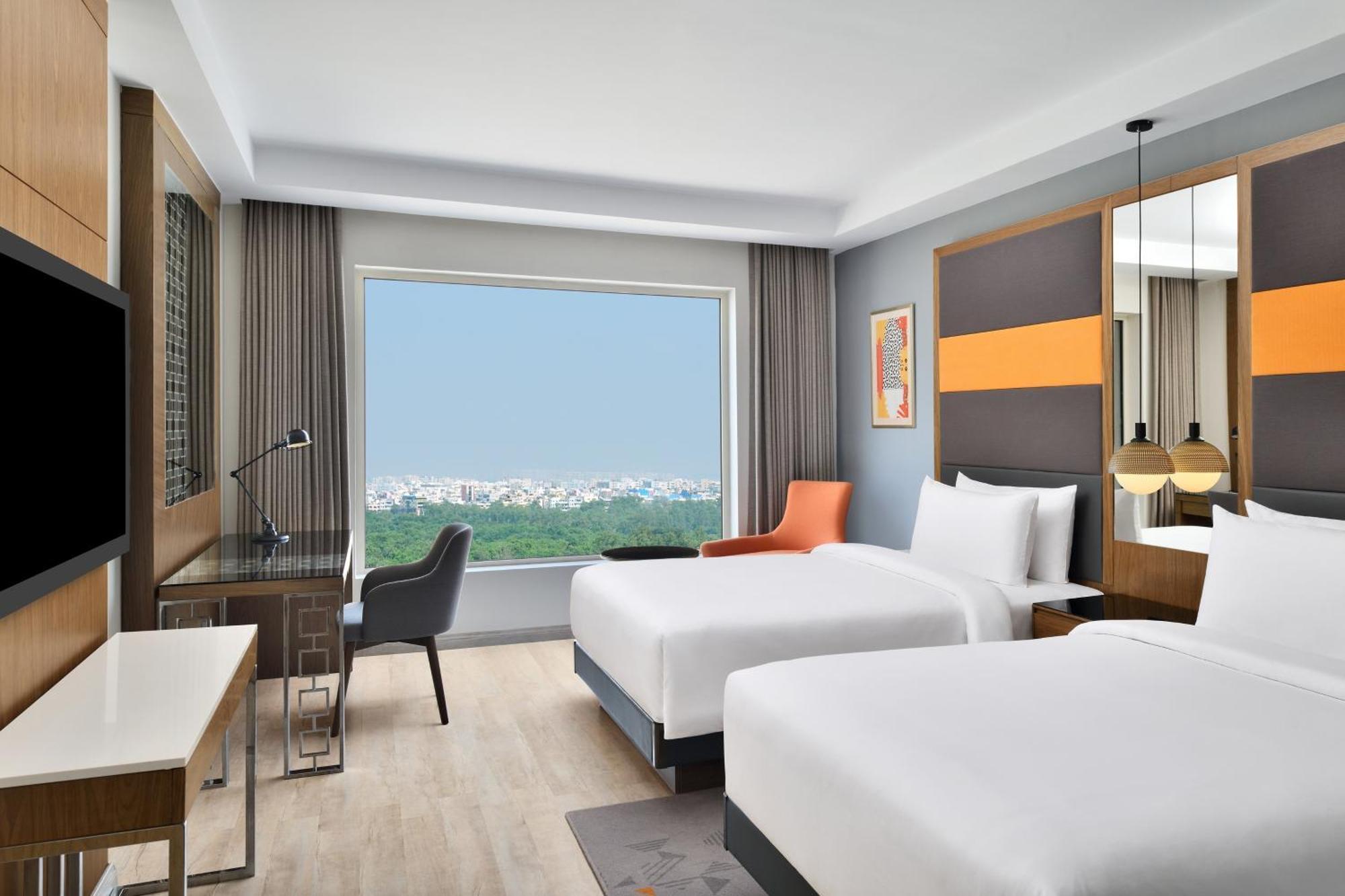 Deluxe Room-Twin Beds,1555792339:JPEG