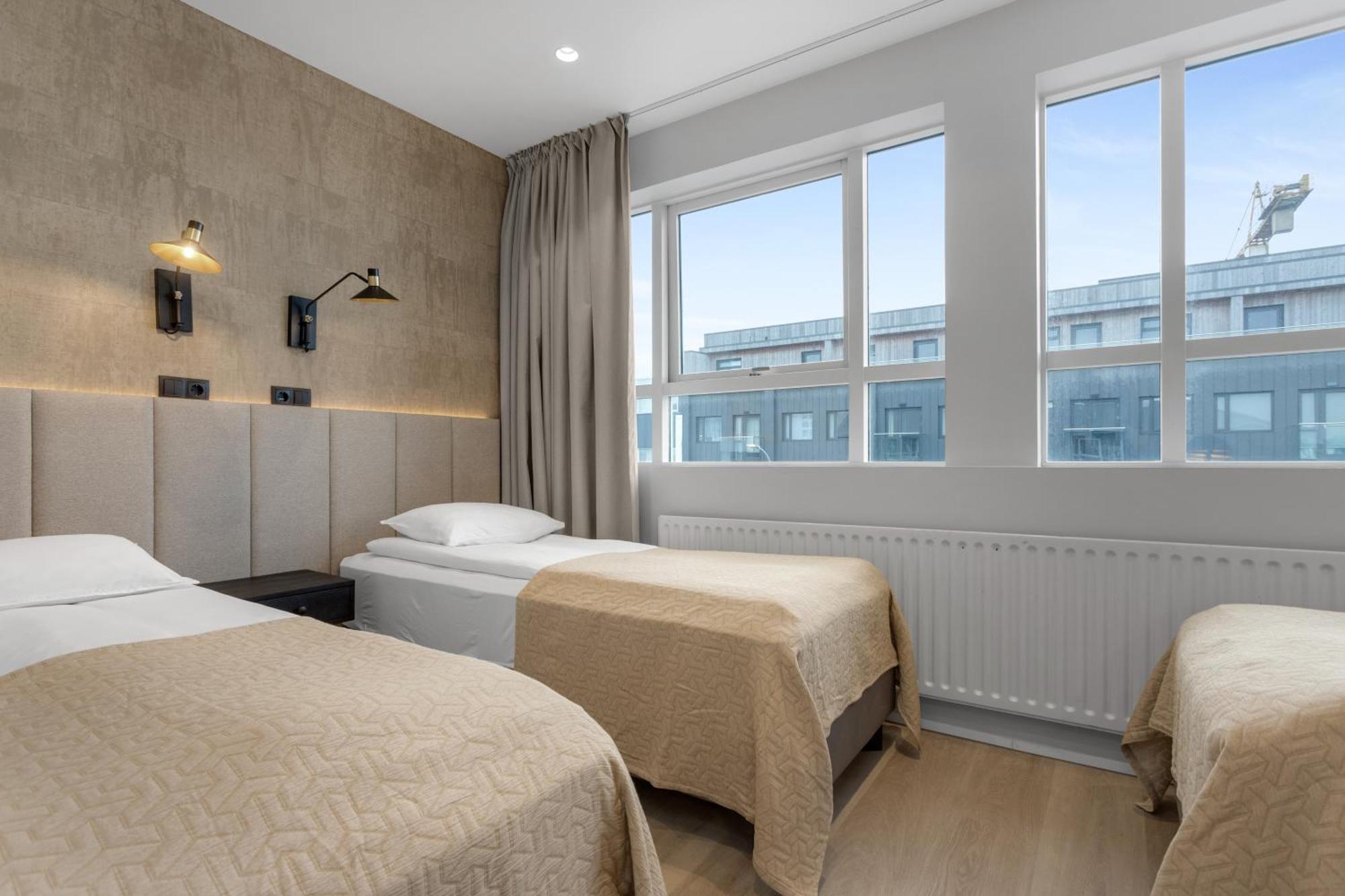 Economy Triple Room